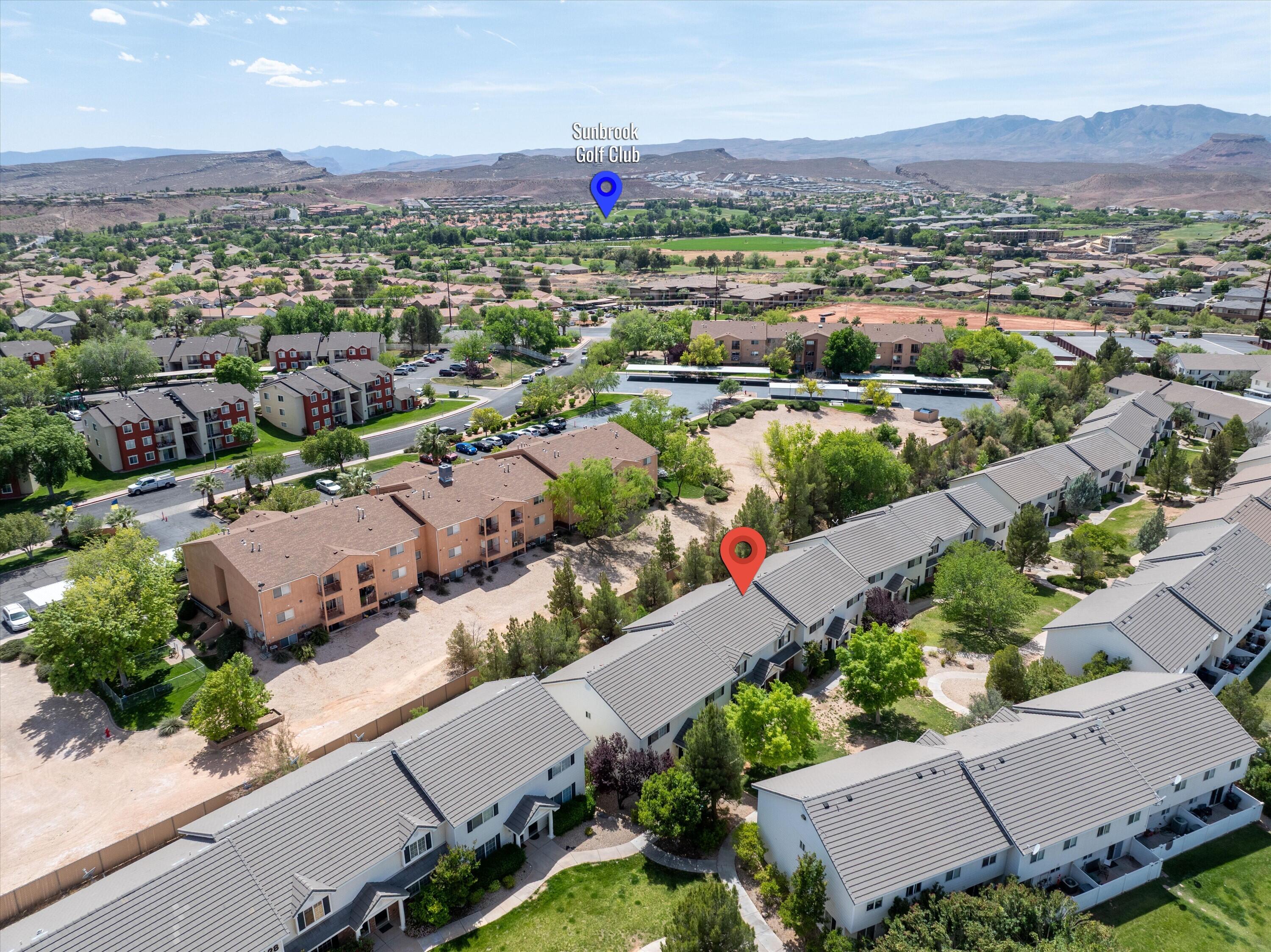 LEXINGTON HILLS TOWNHOMES - Residential
