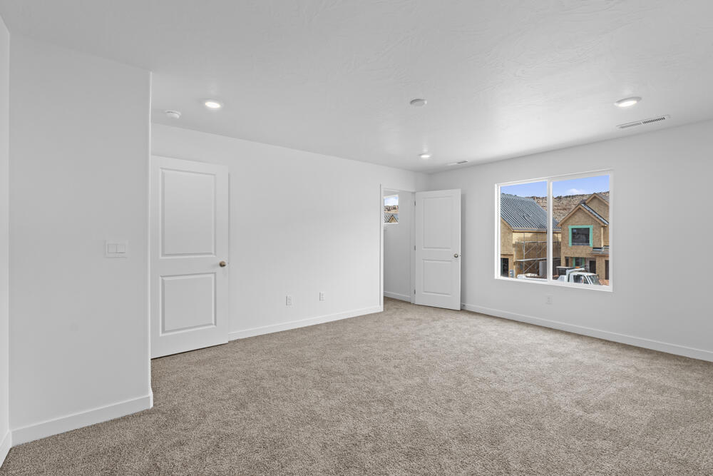 LAVENDER CANYON AT LONG VALLEY - Residential
