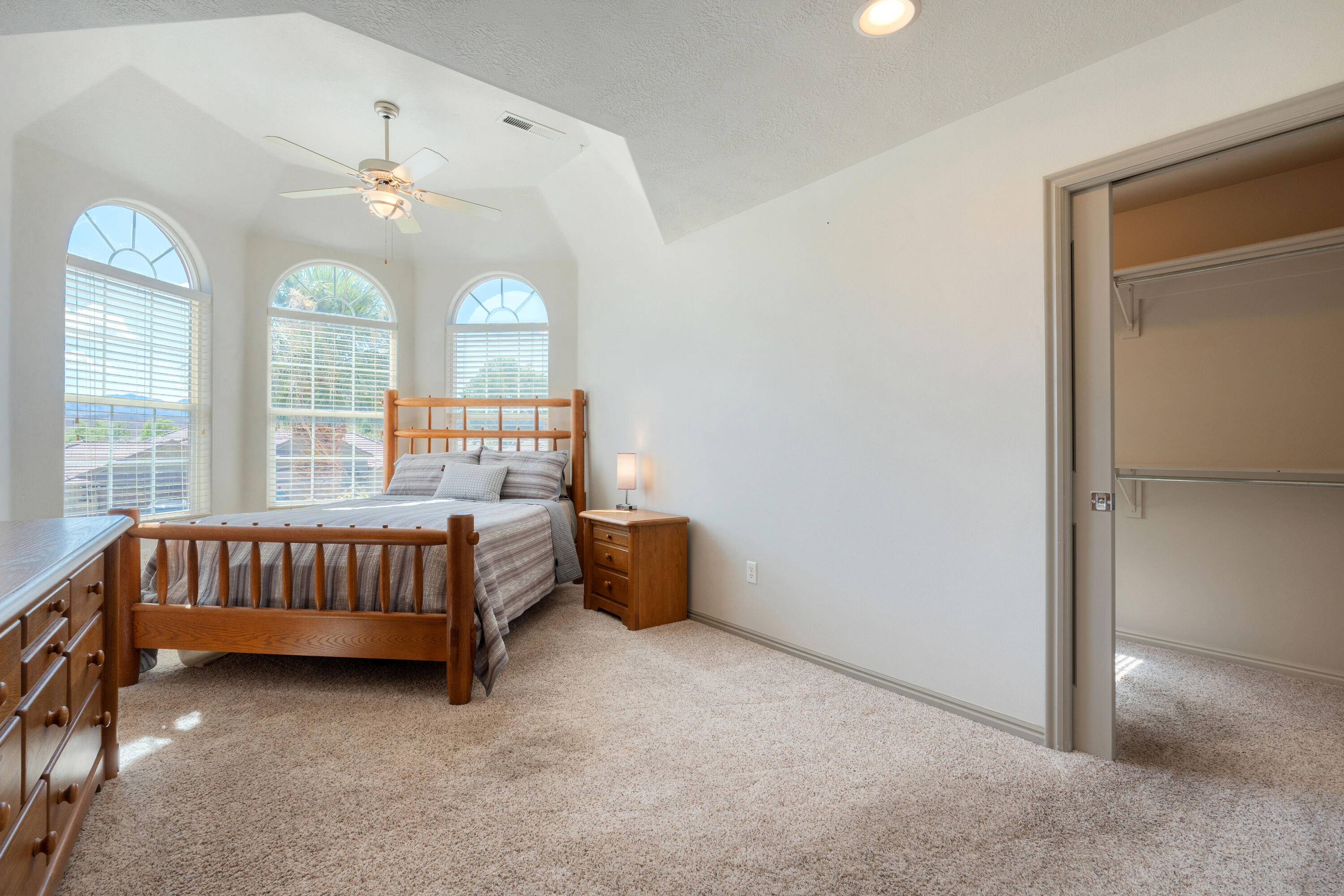 HEIGHTS WEST - Residential