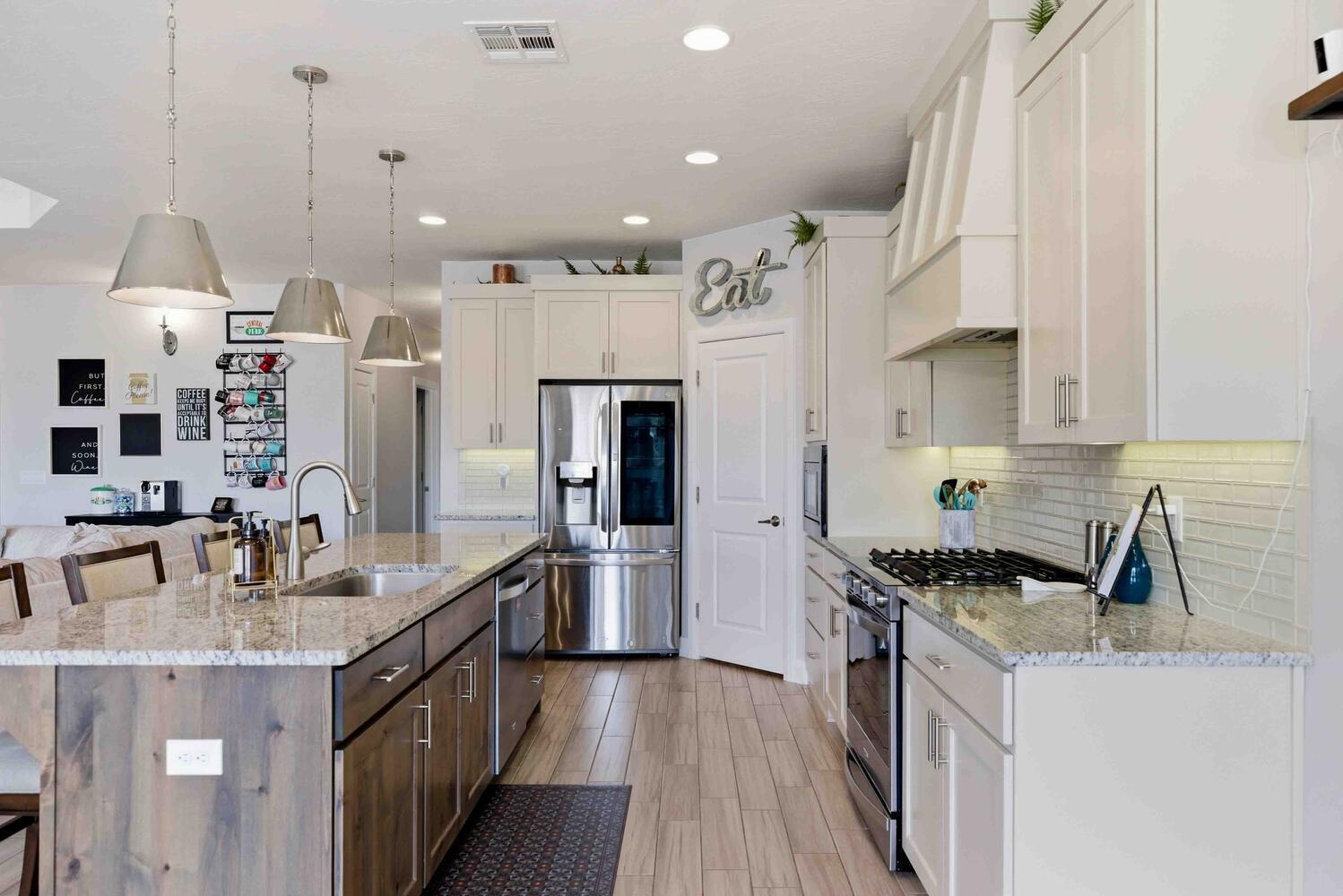 DIXIE SPRINGS - Residential