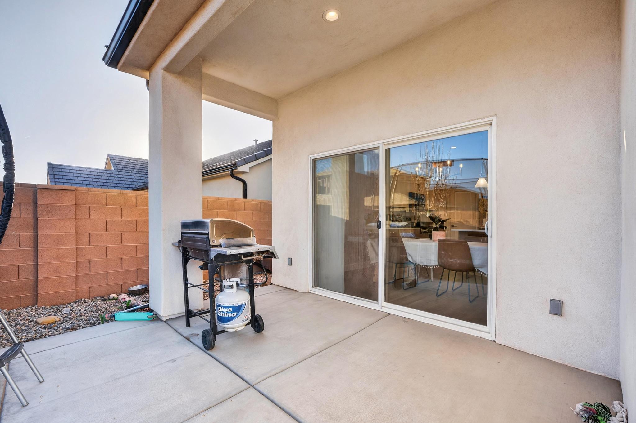 RIVERBEND AT SUNRISE VALLEY - Residential