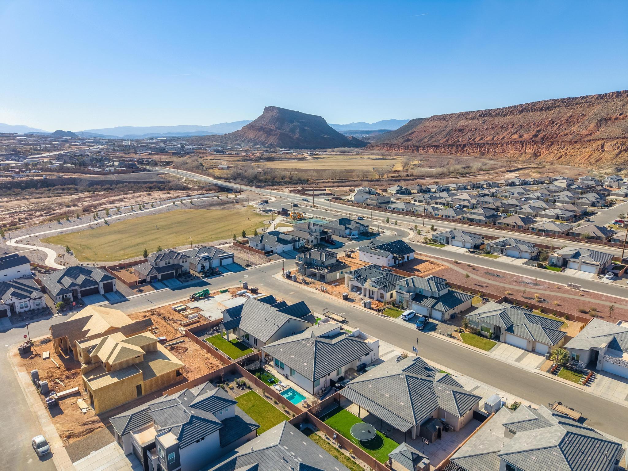 RIVERBEND AT SUNRISE VALLEY - Residential