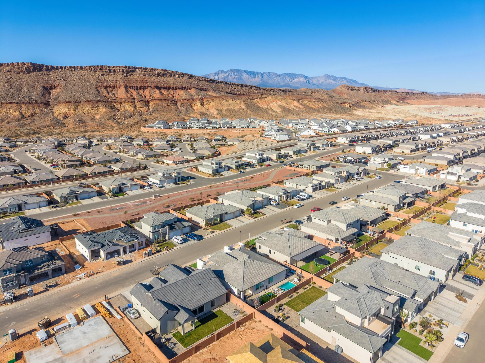 RIVERBEND AT SUNRISE VALLEY - Residential