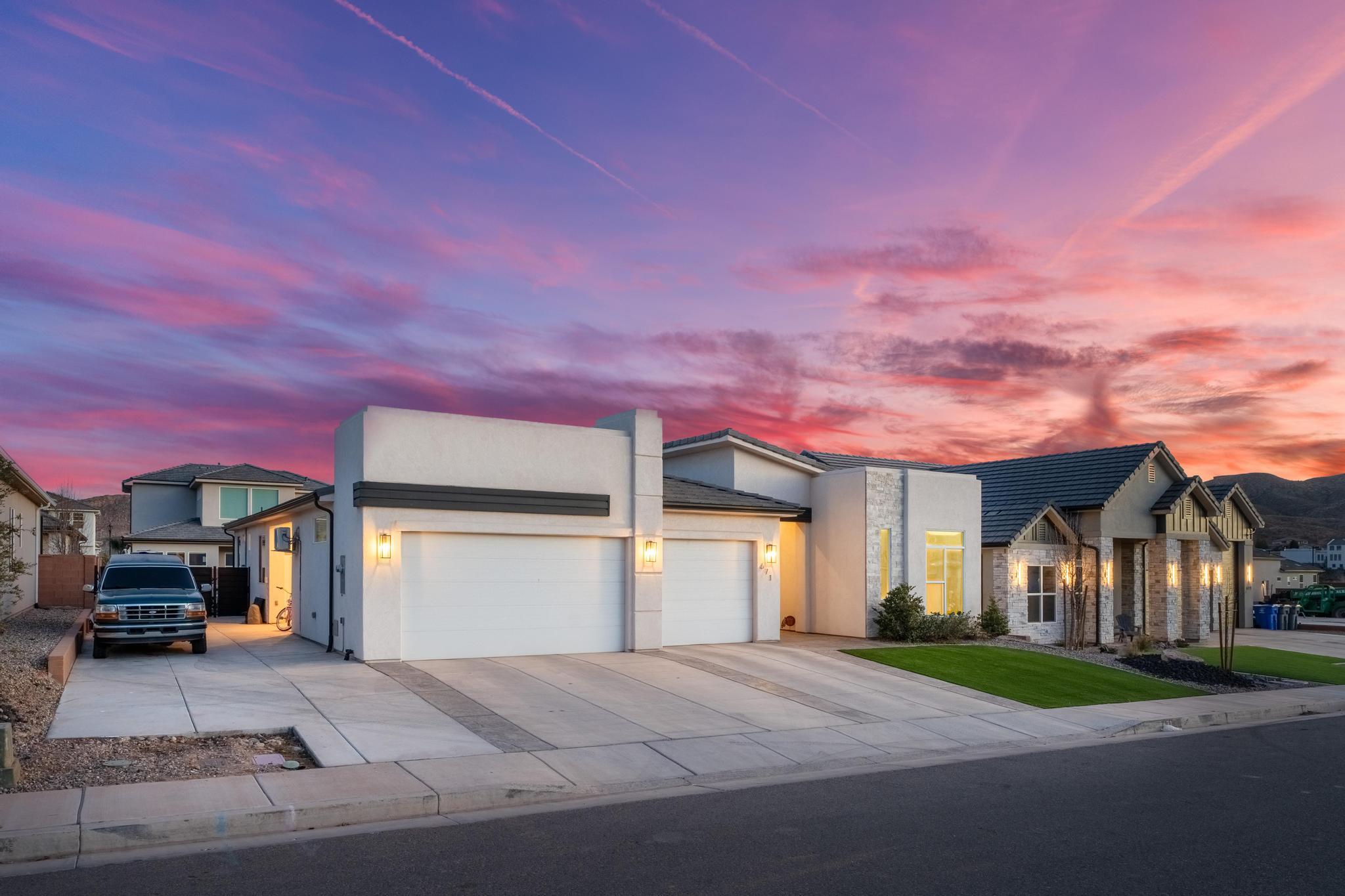RIVERBEND AT SUNRISE VALLEY - Residential