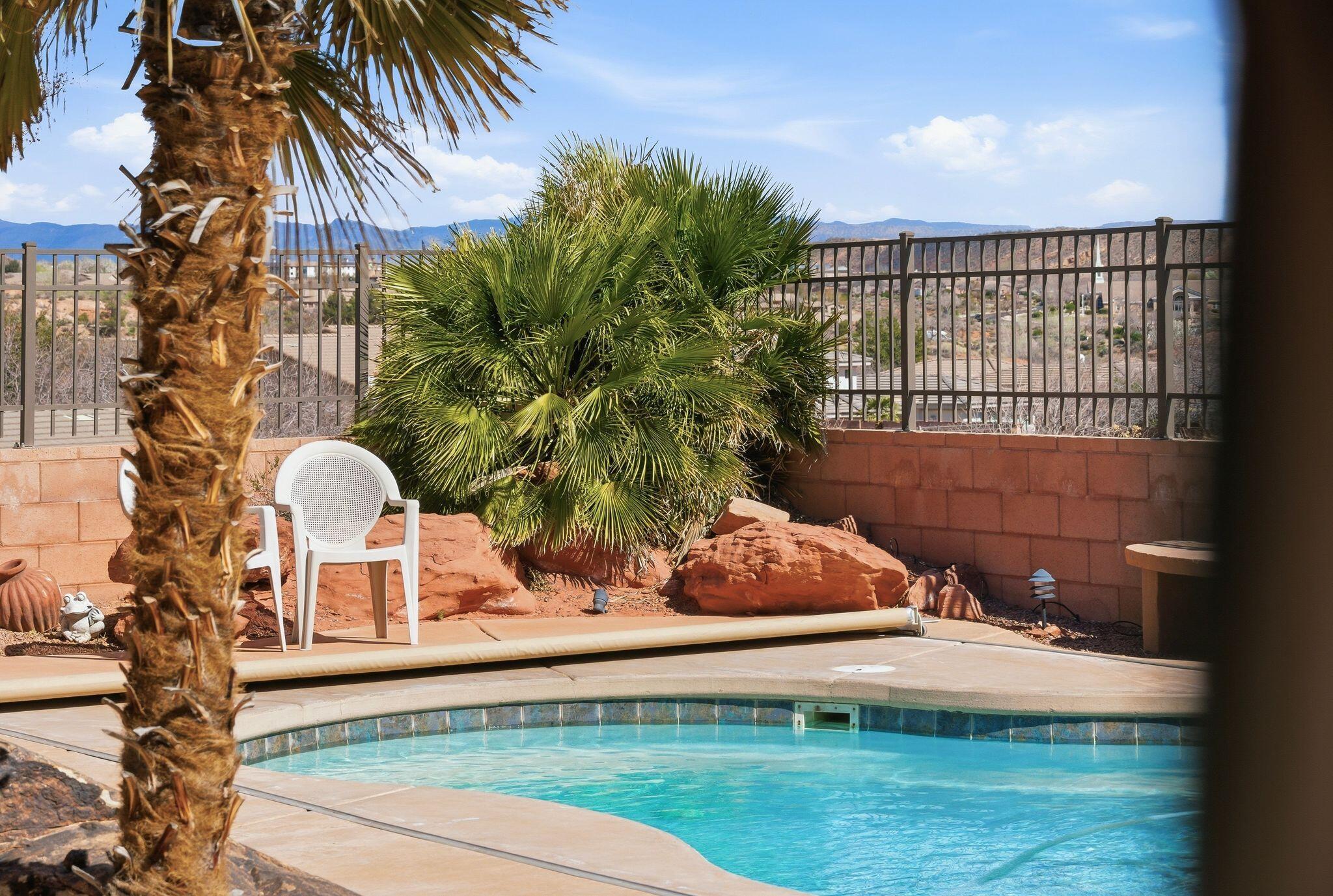 CORAL CANYON - Residential