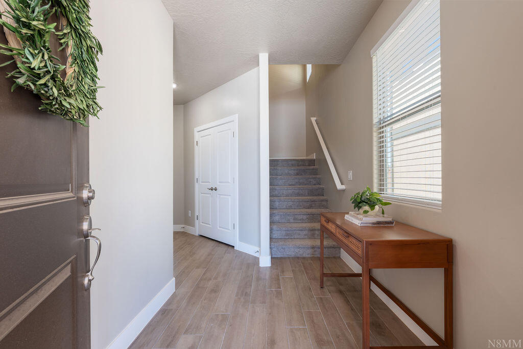 HURRICANE HEIGHTS TOWNHOMES - Residential