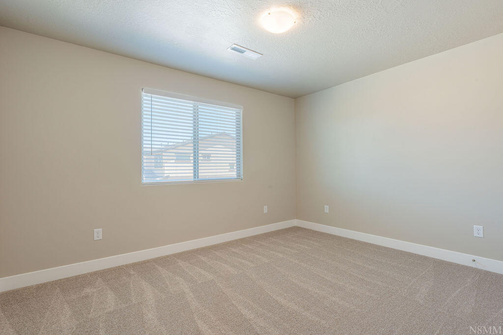 HURRICANE HEIGHTS TOWNHOMES - Residential