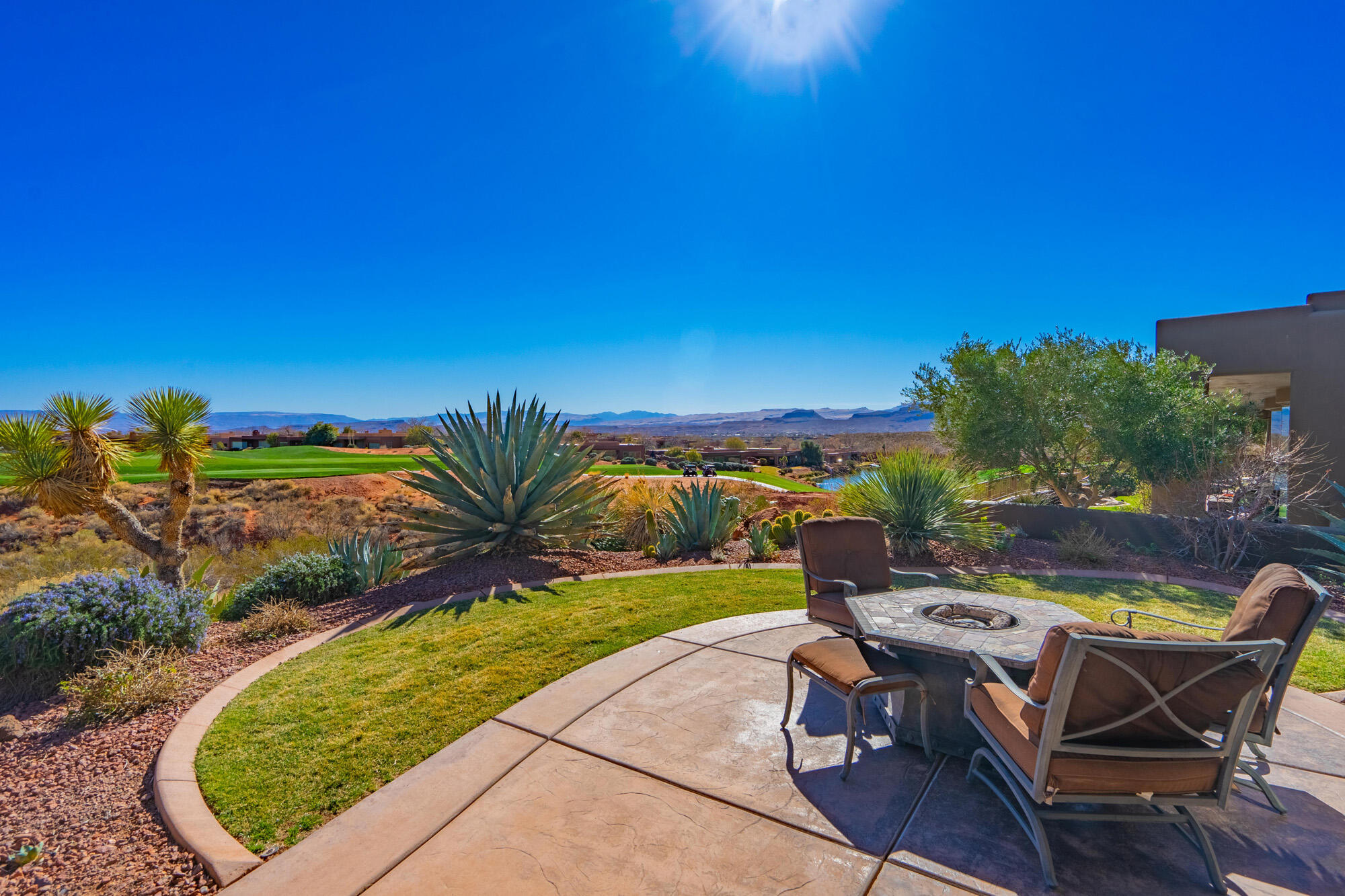 CLIFFS OF SNOW CANYON - Residential