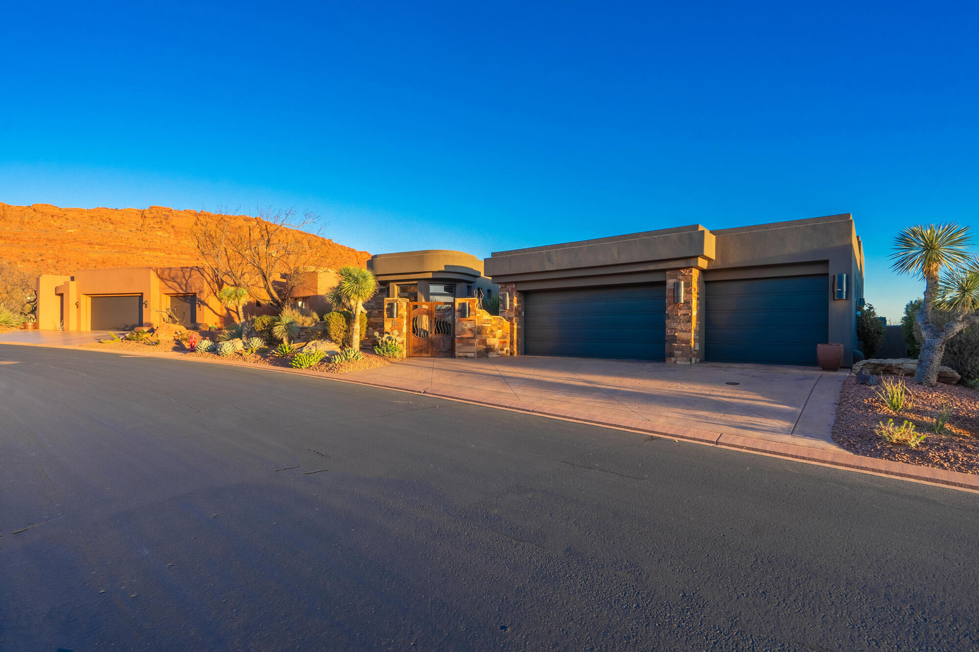 CLIFFS OF SNOW CANYON - Residential