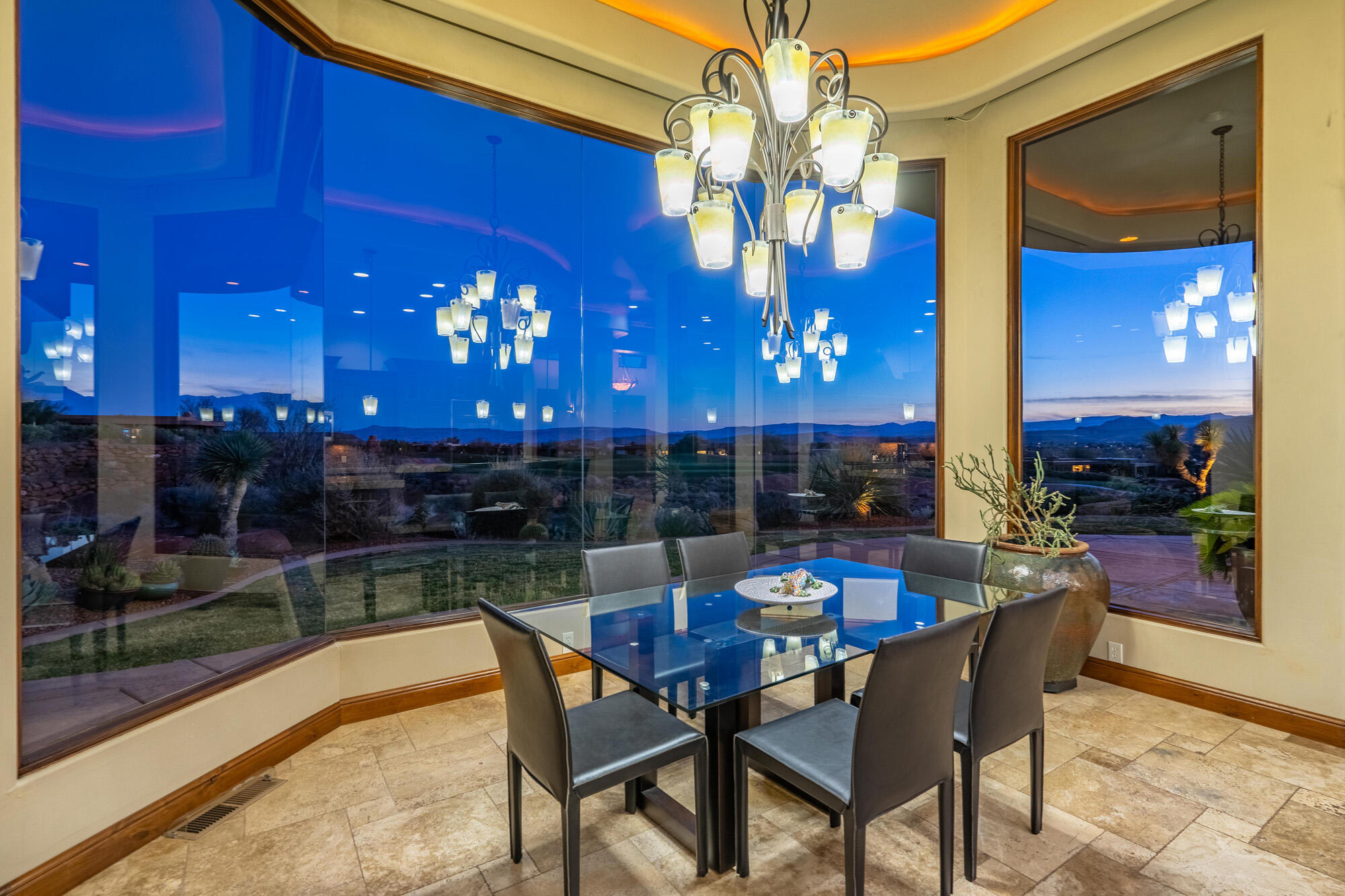 CLIFFS OF SNOW CANYON - Residential