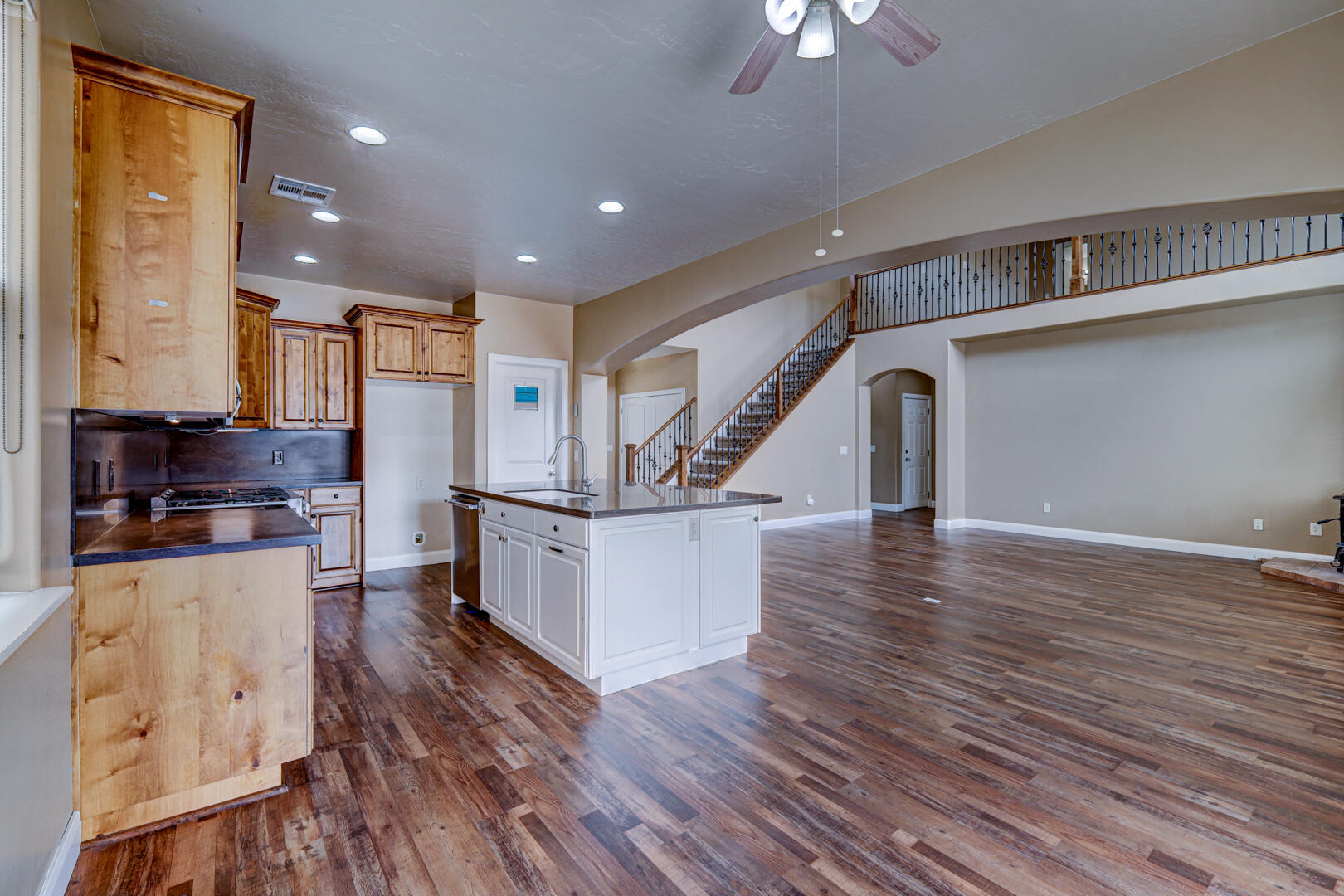 ESTATES AT HIDDEN VALLEY - Residential