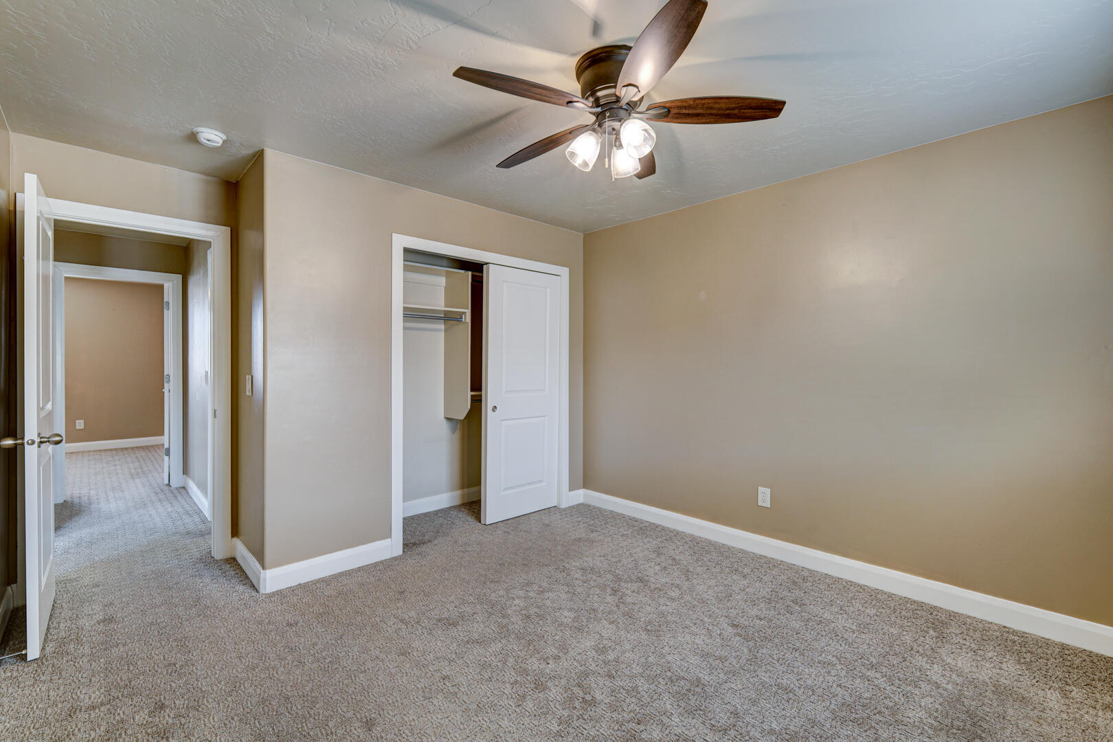 ESTATES AT HIDDEN VALLEY - Residential