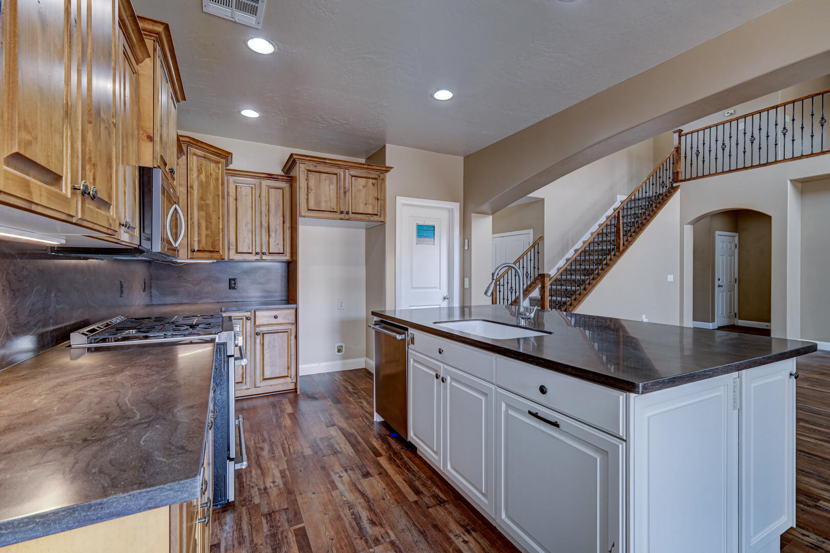 ESTATES AT HIDDEN VALLEY - Residential