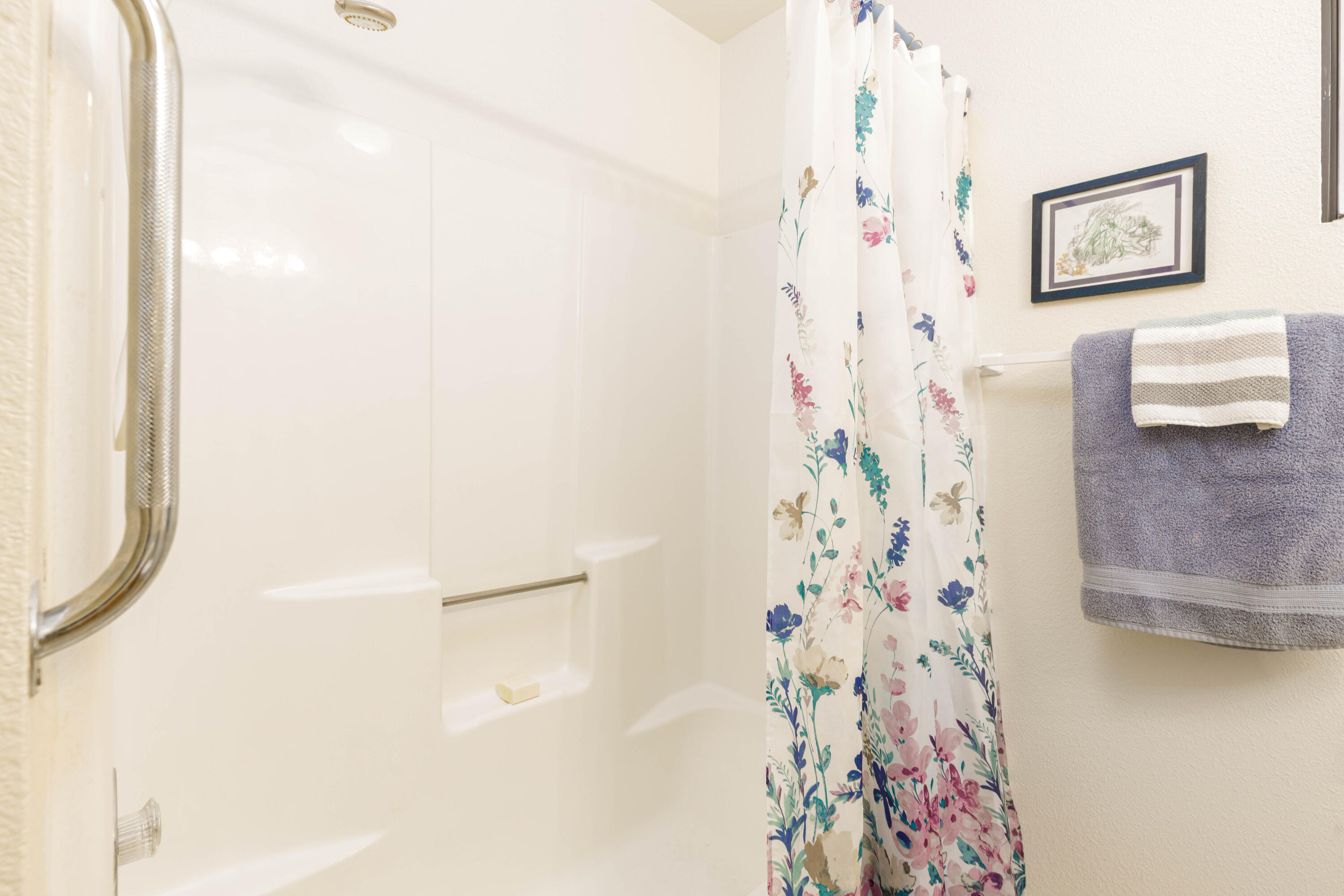DIXIE DOWNS RV RESORT - Residential