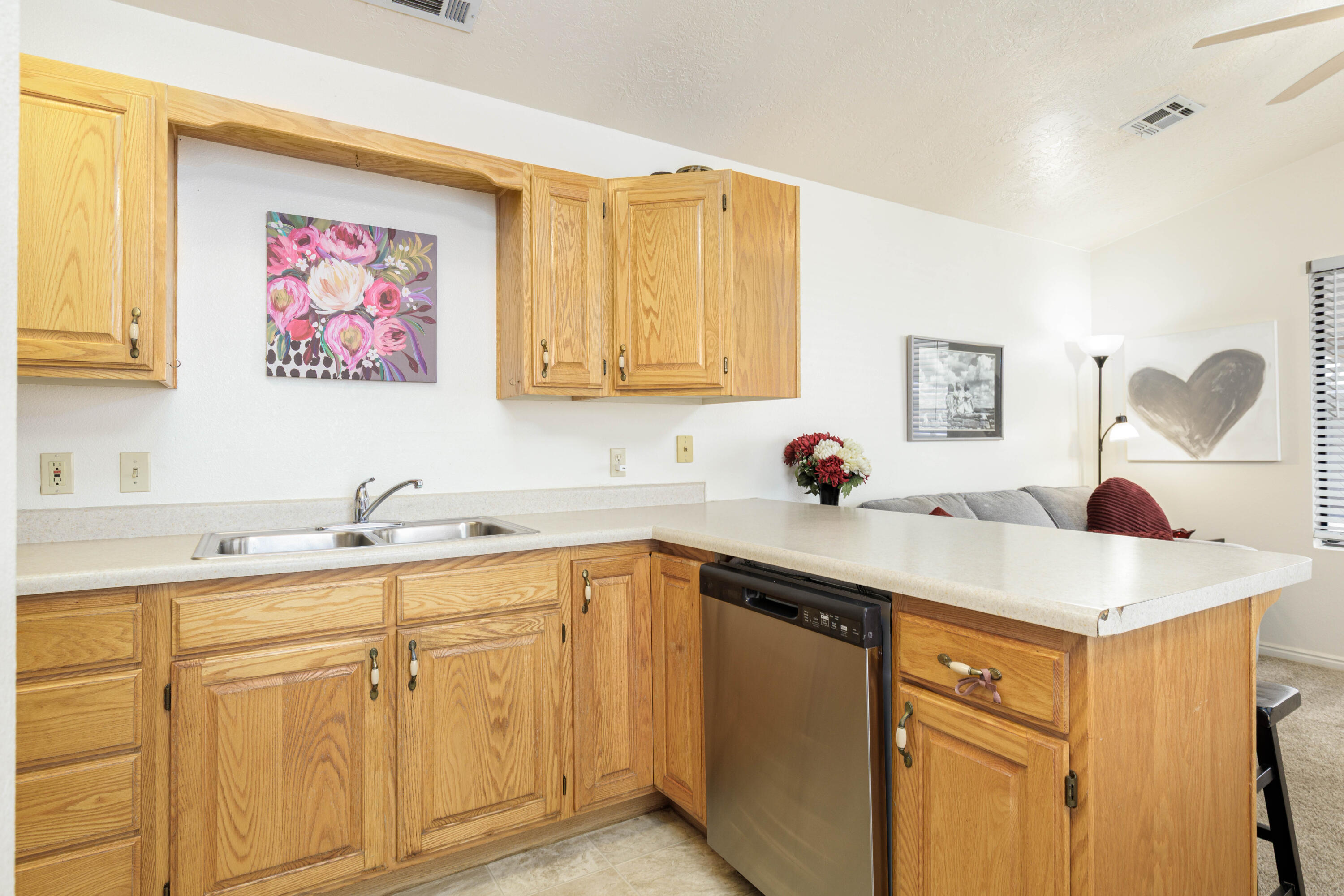 DIXIE DOWNS RV RESORT - Residential