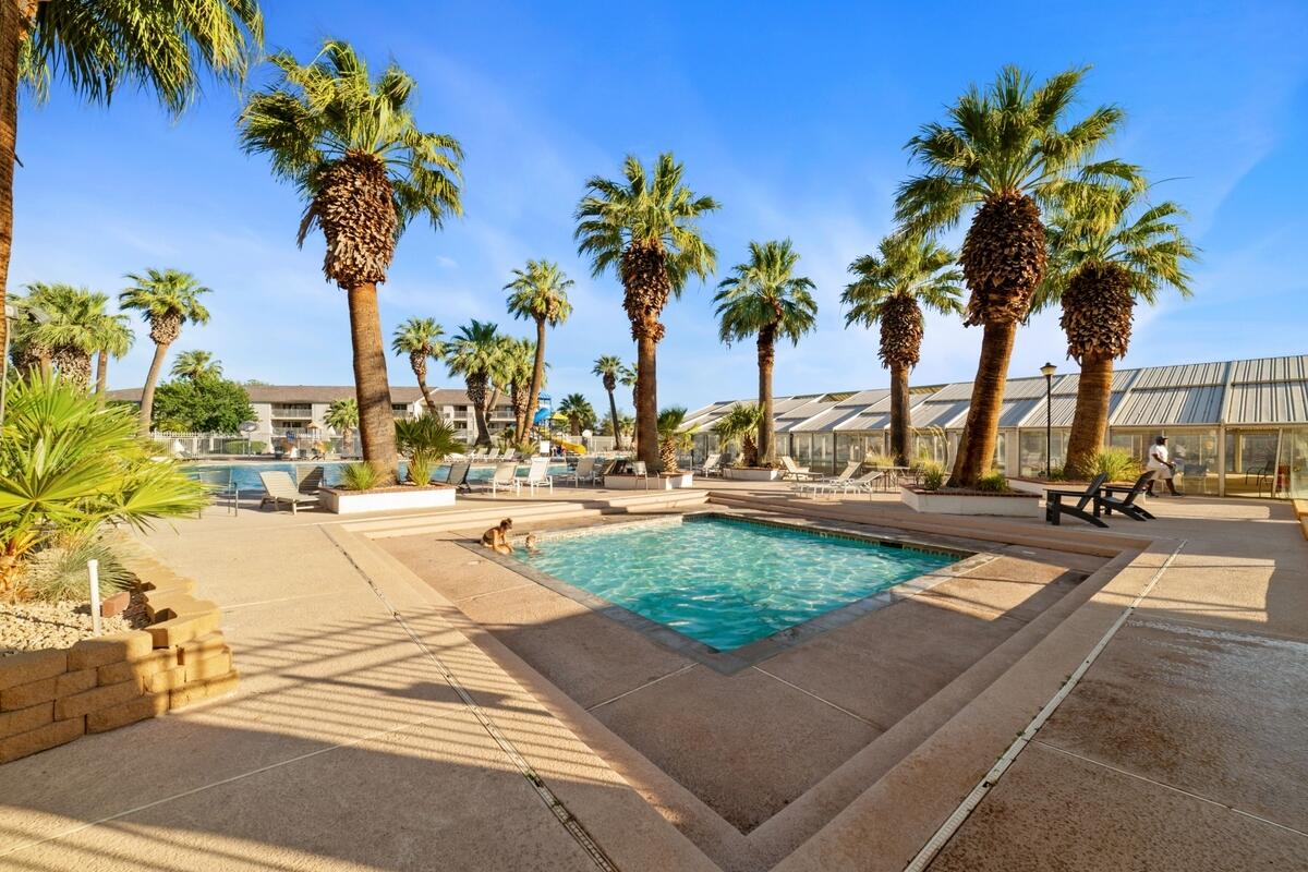 LAS PALMAS RESORT CONDOS - Residential