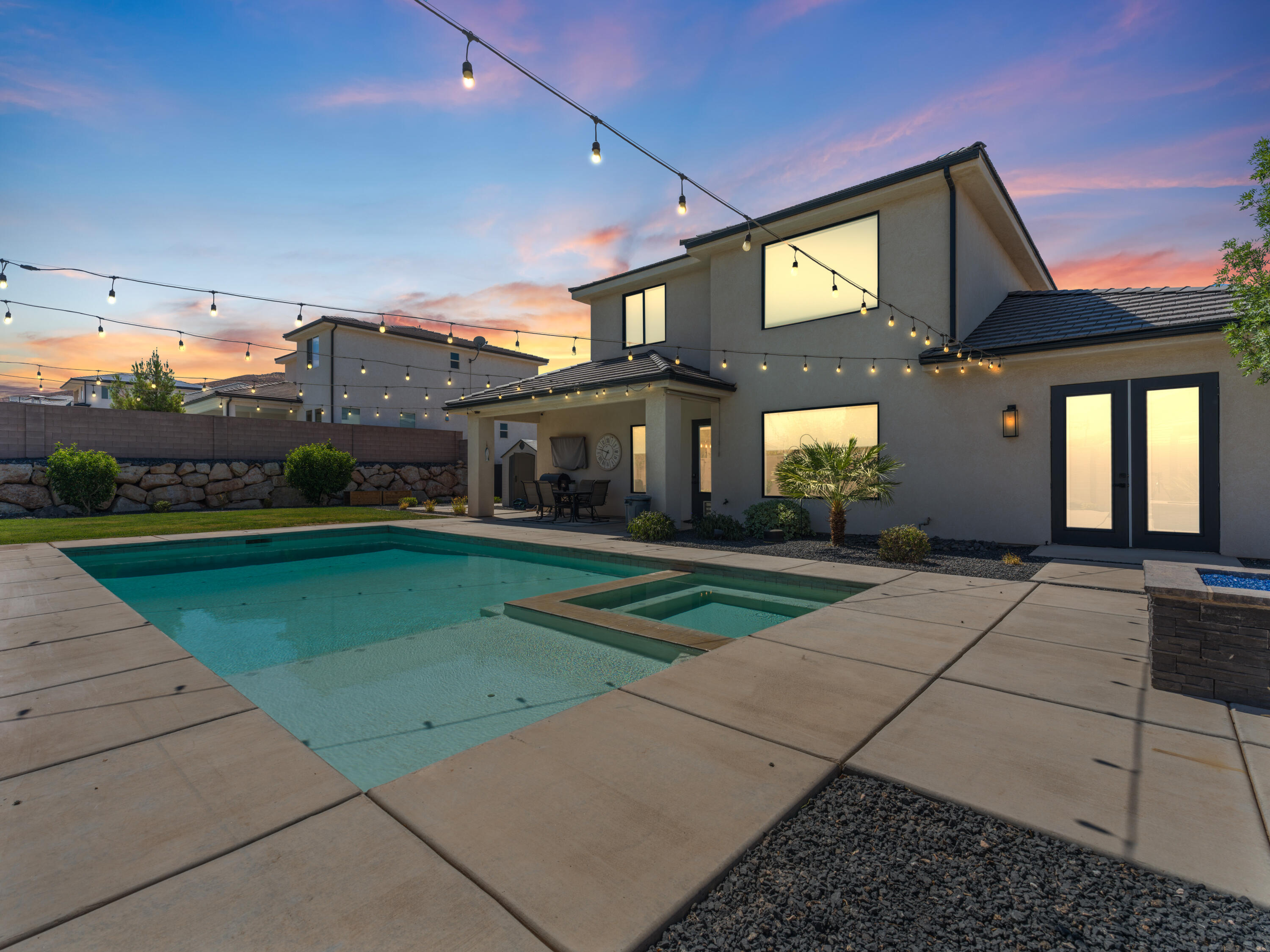 SHOOTING STAR - Residential