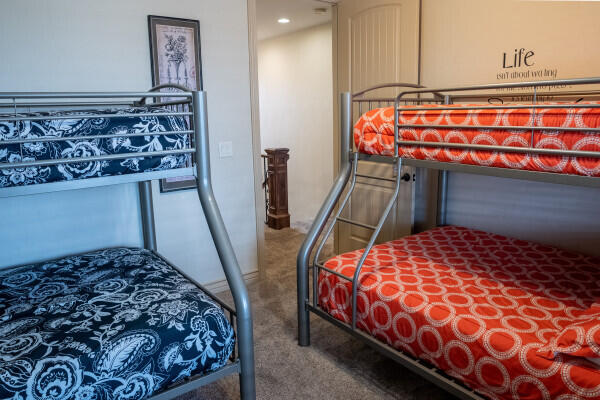 CORAL RIDGE TOWNHOMES - Residential