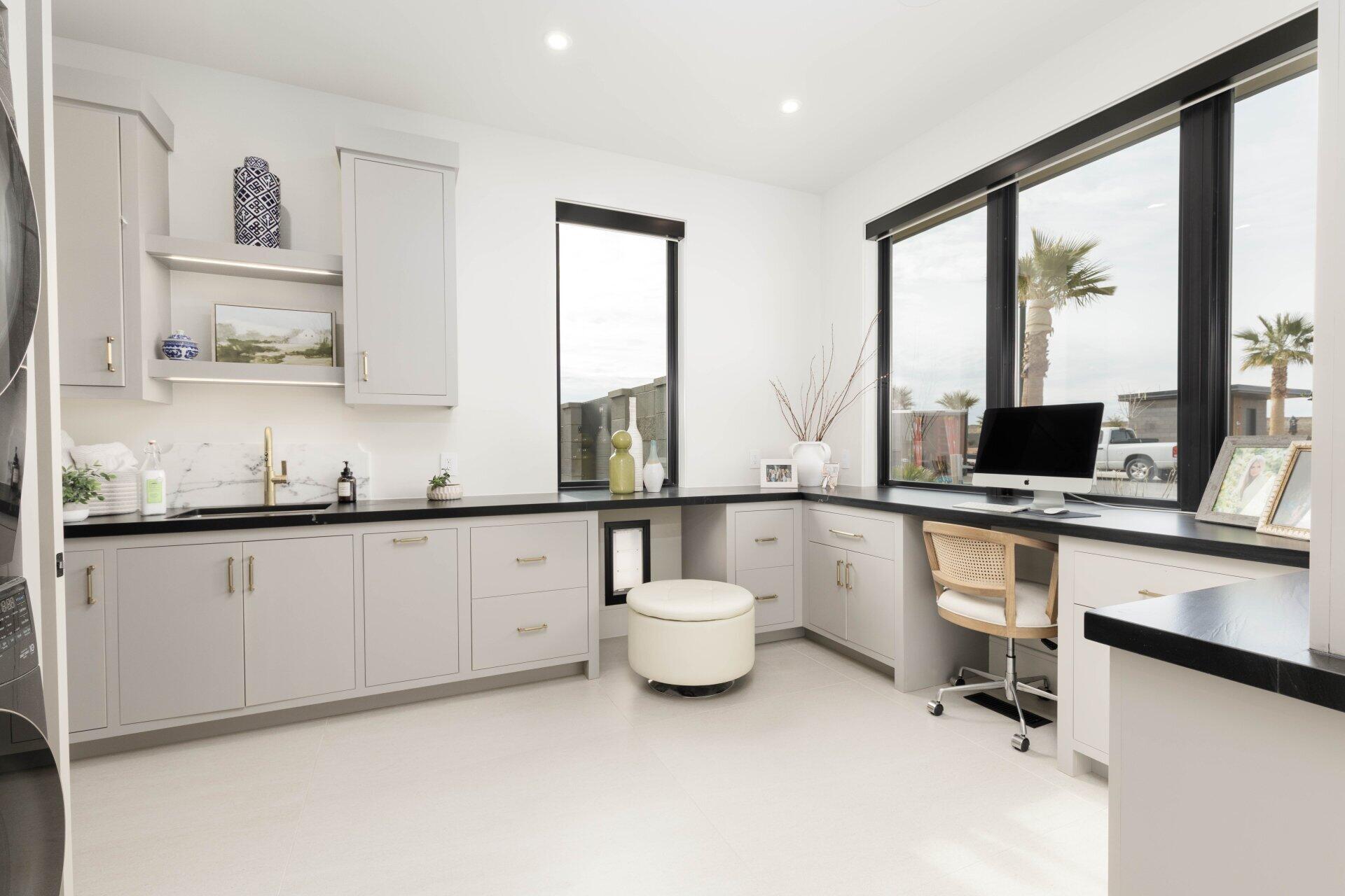 SOUTHERN SHORES - Residential