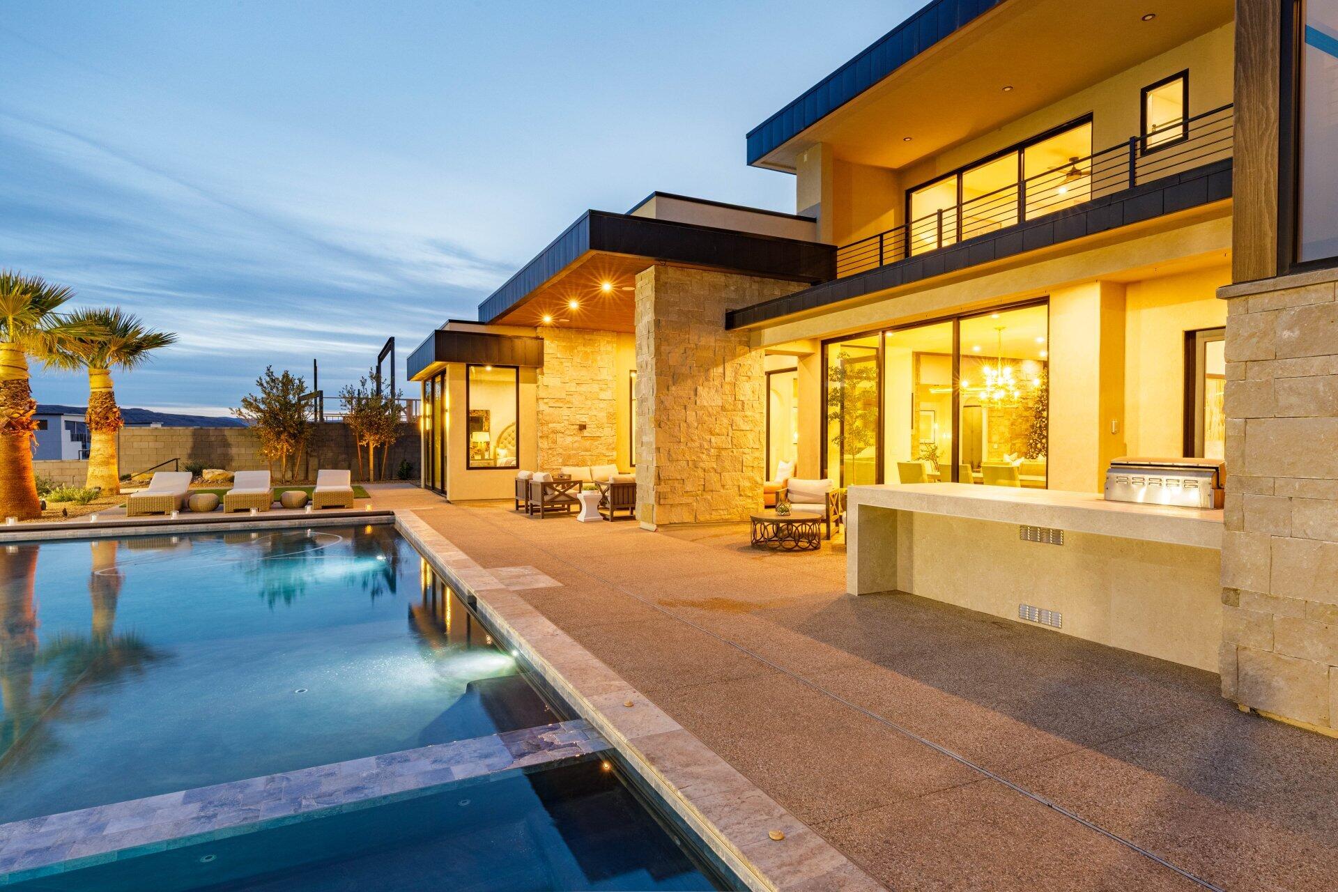 SOUTHERN SHORES - Residential