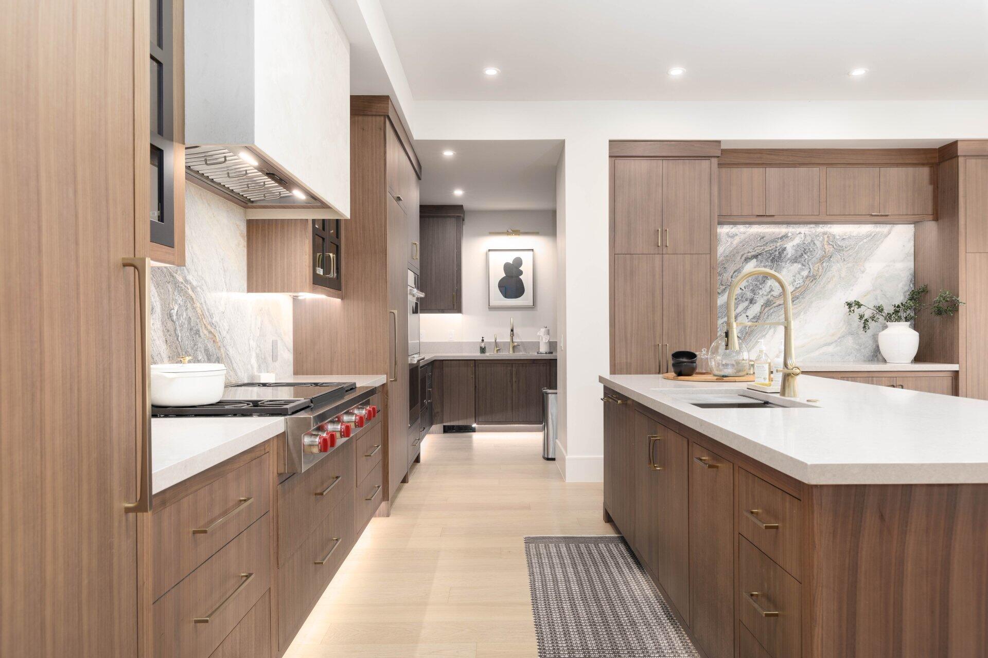SOUTHERN SHORES - Residential