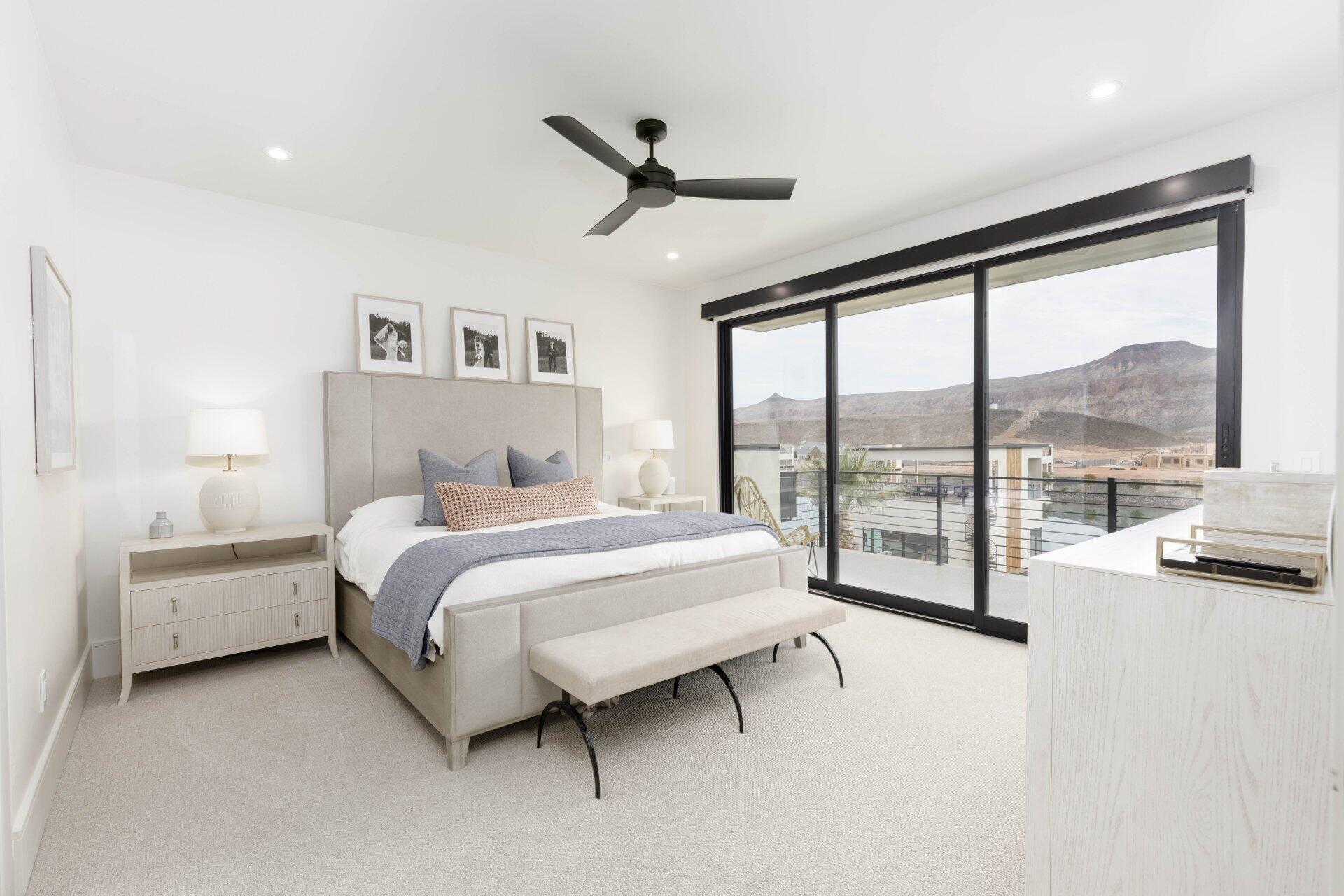 SOUTHERN SHORES - Residential