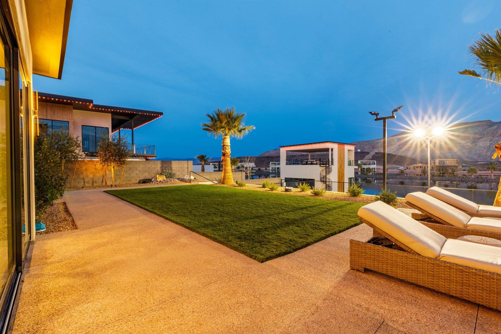 SOUTHERN SHORES - Residential