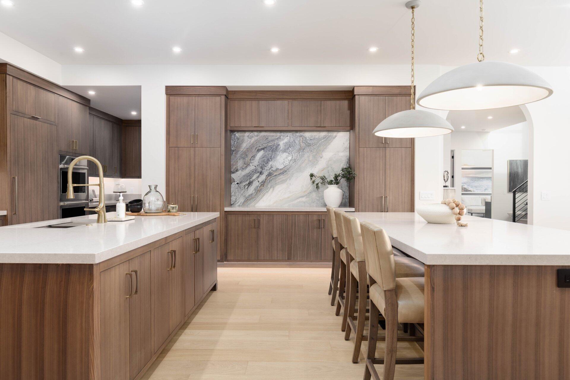 SOUTHERN SHORES - Residential