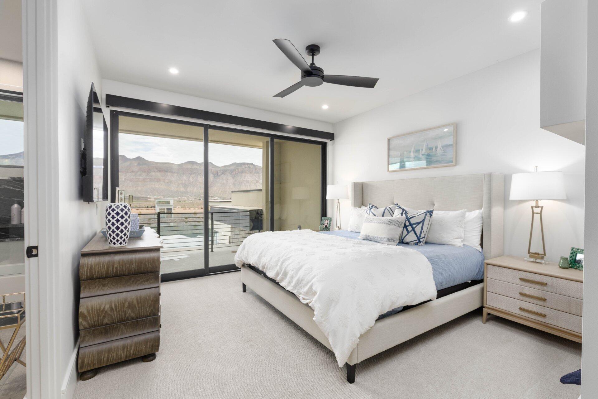 SOUTHERN SHORES - Residential