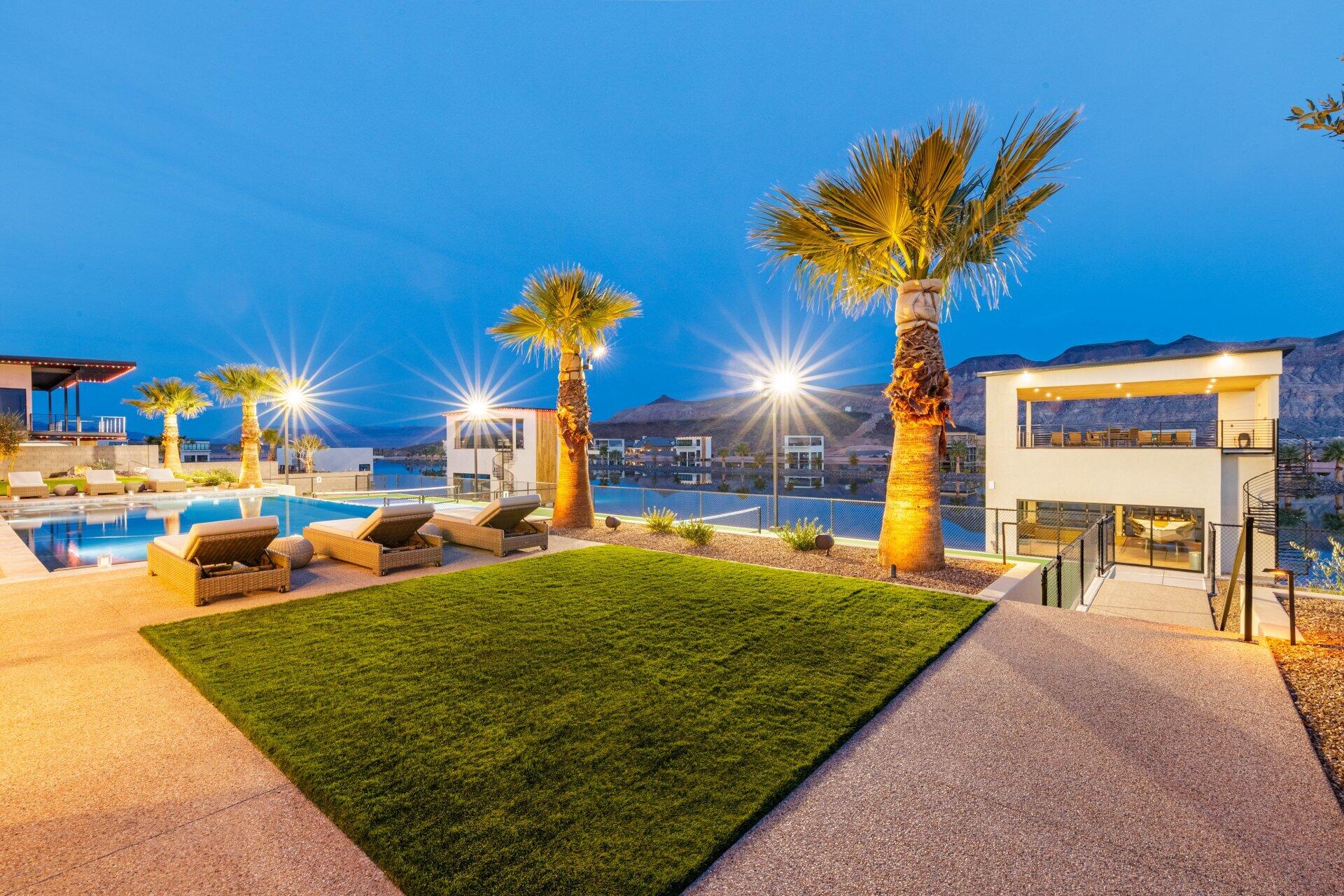 SOUTHERN SHORES - Residential