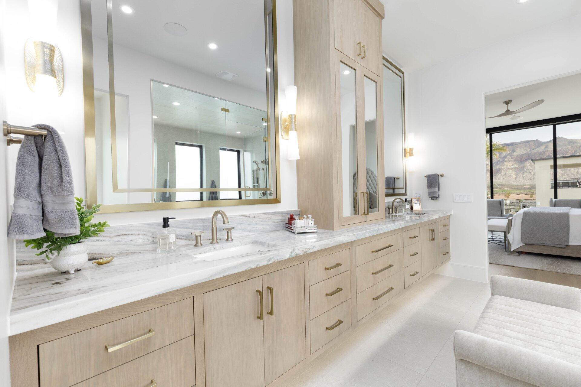 SOUTHERN SHORES - Residential