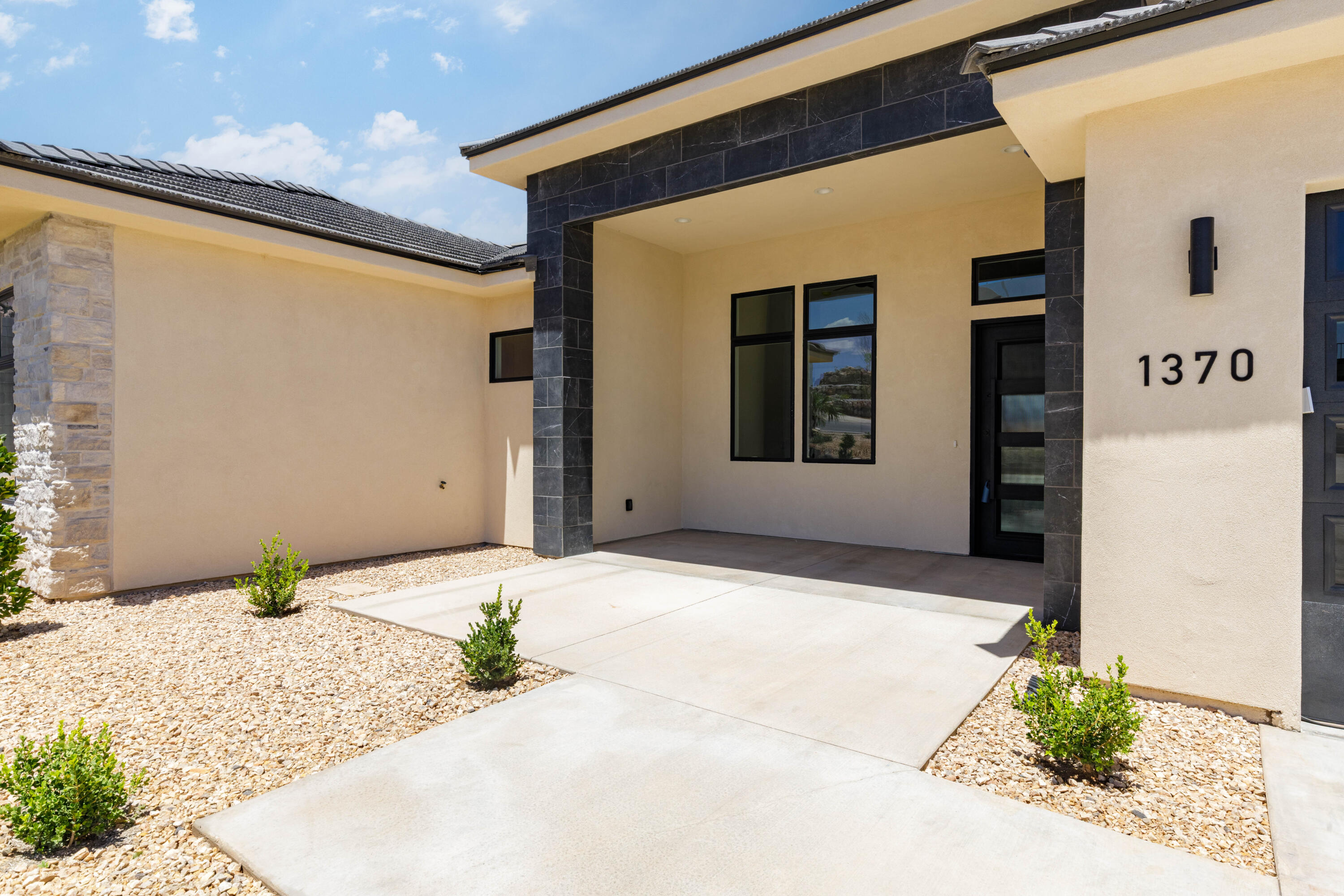 MOUNTAIN VIEW ESTATES - Residential
