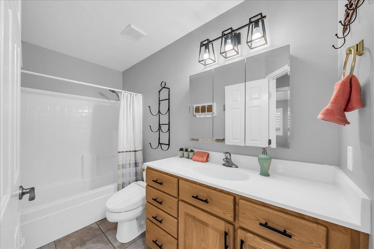 CANYON COVE LEISURE HOME COMMUNITY - Residential