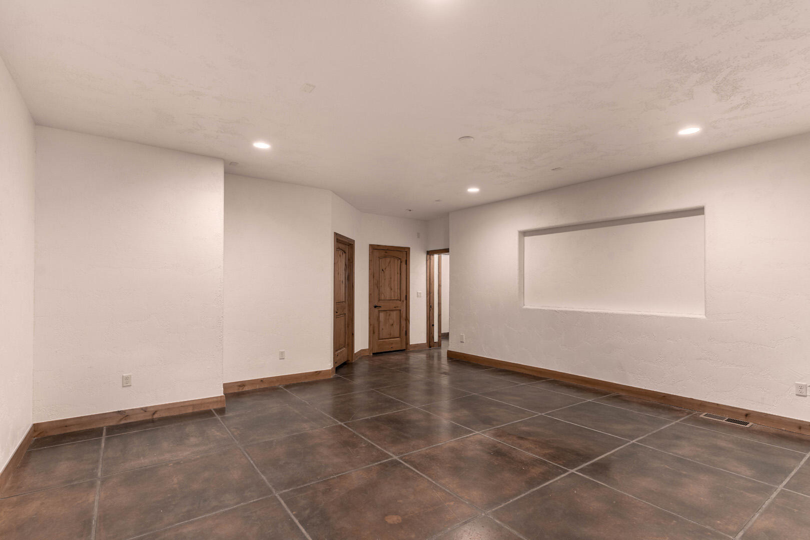 STONE CLIFF - Residential