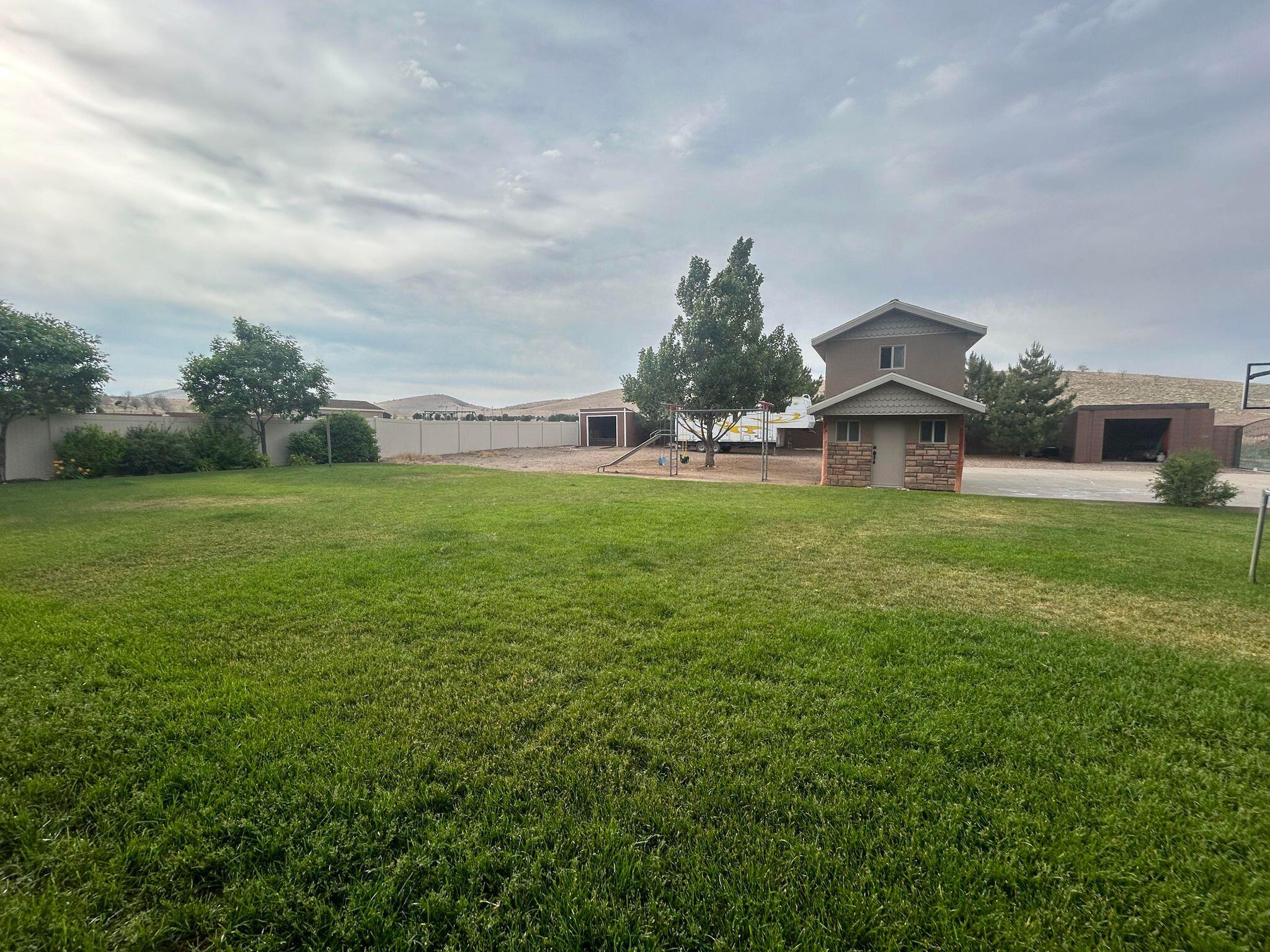 NORTH HILL ESTATES - Residential