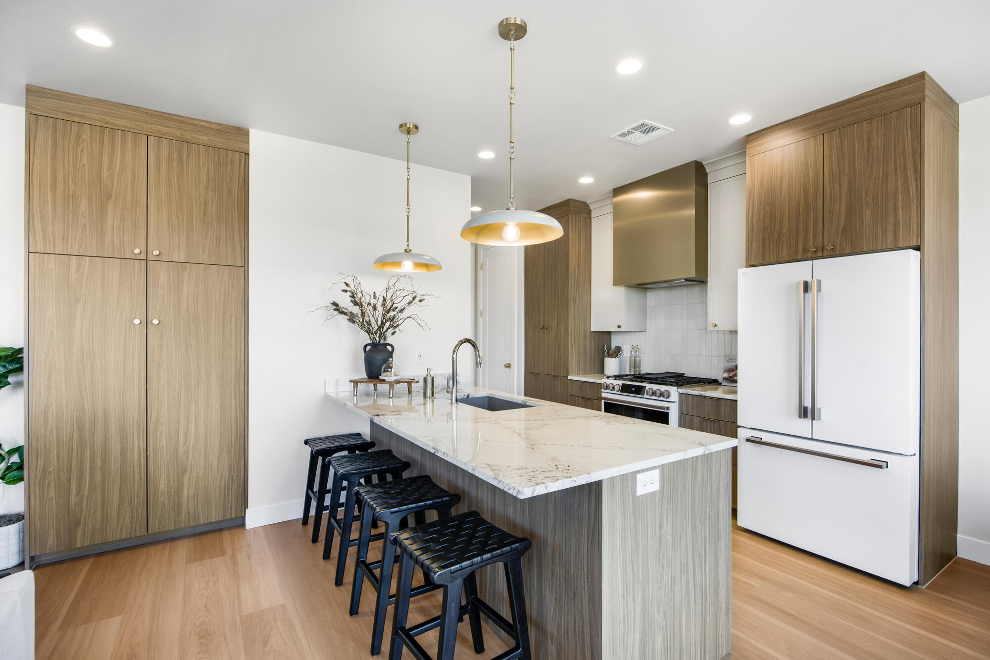 MANGATA TOWNHOMES - Residential