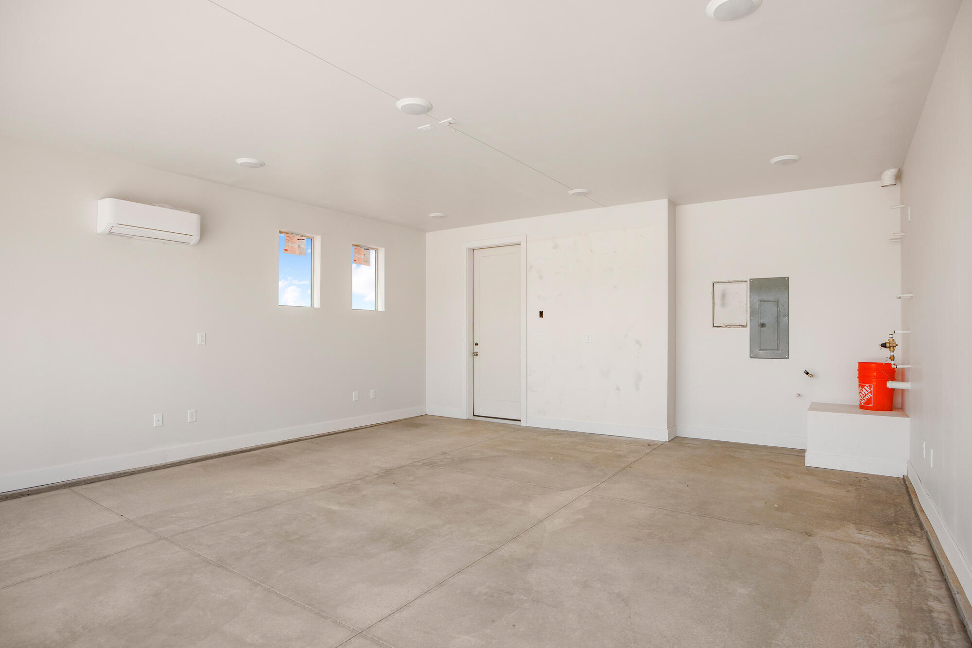 MANGATA TOWNHOMES - Residential