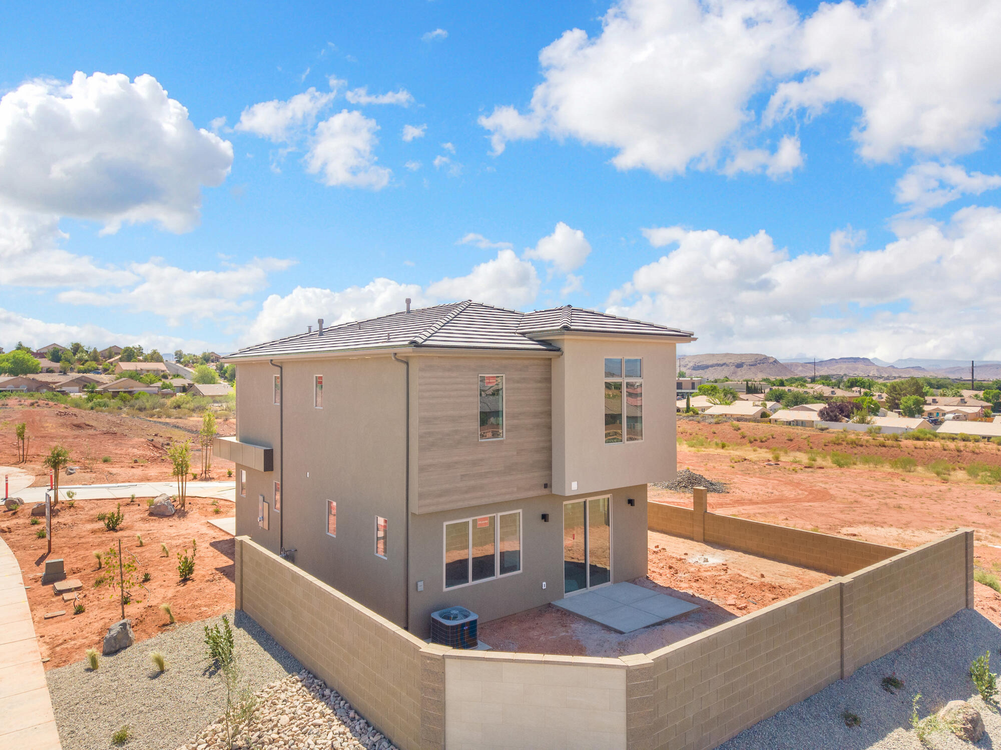 MANGATA TOWNHOMES - Residential