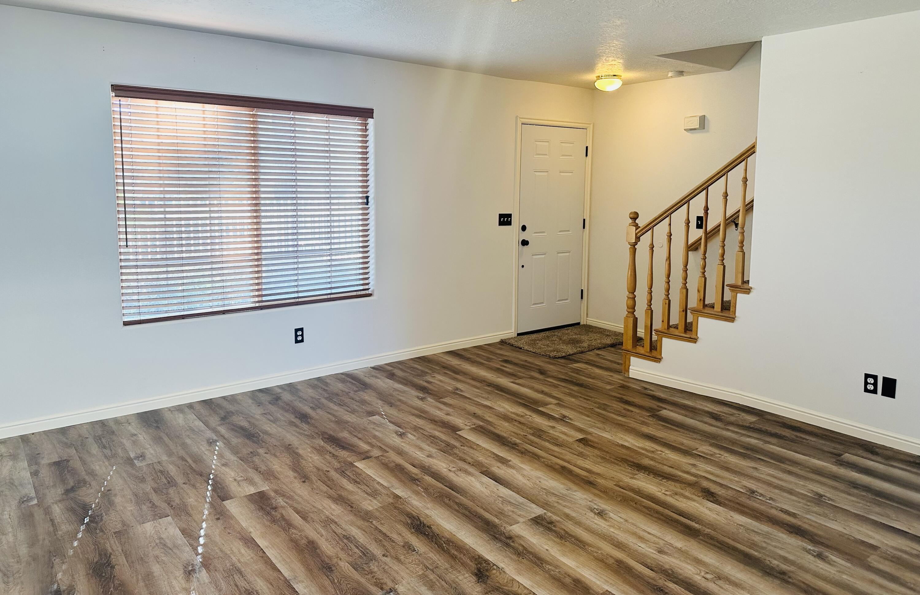 LEXINGTON HILLS TOWNHOMES - Residential