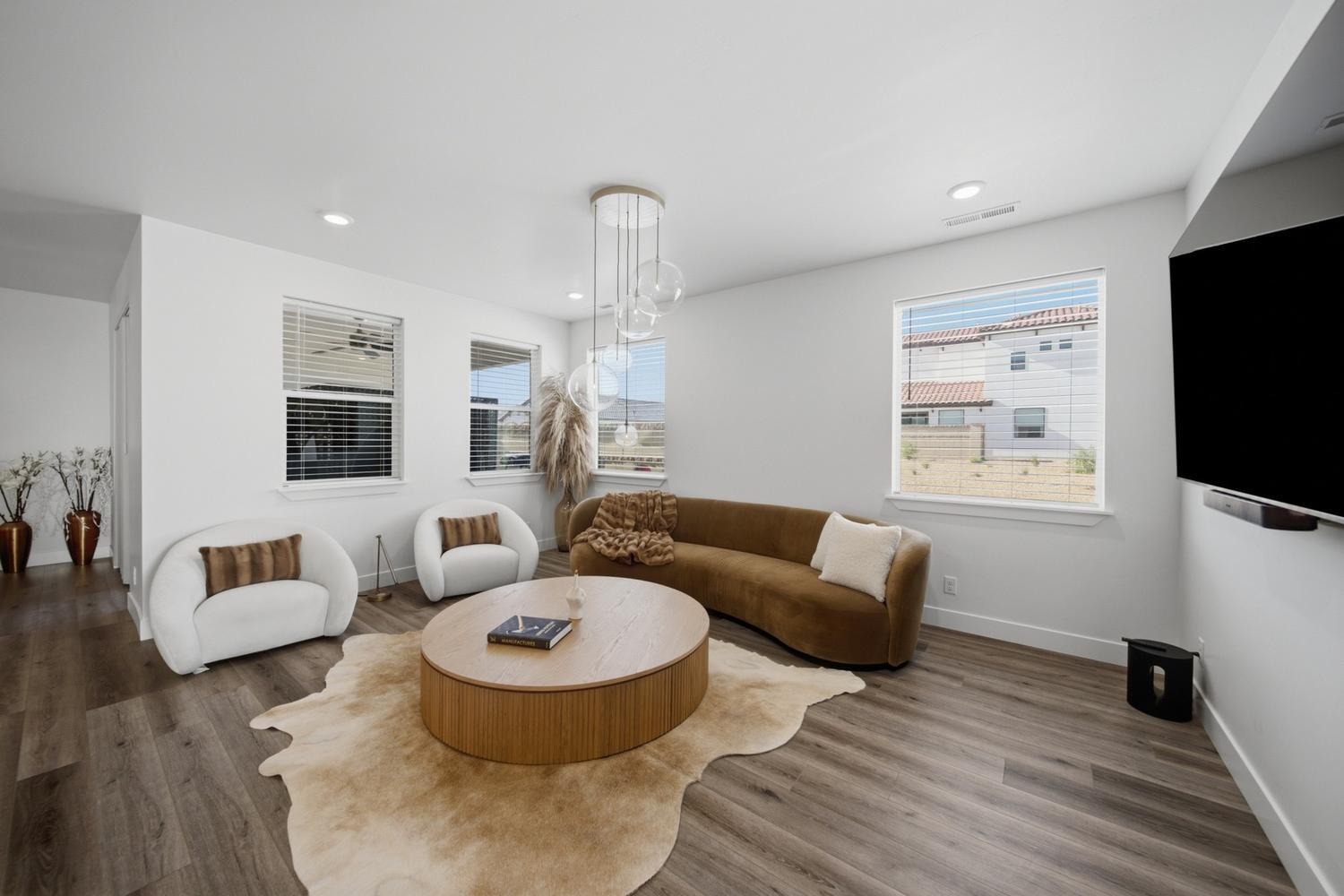DESERT COLOR SAGE HAVEN - Residential