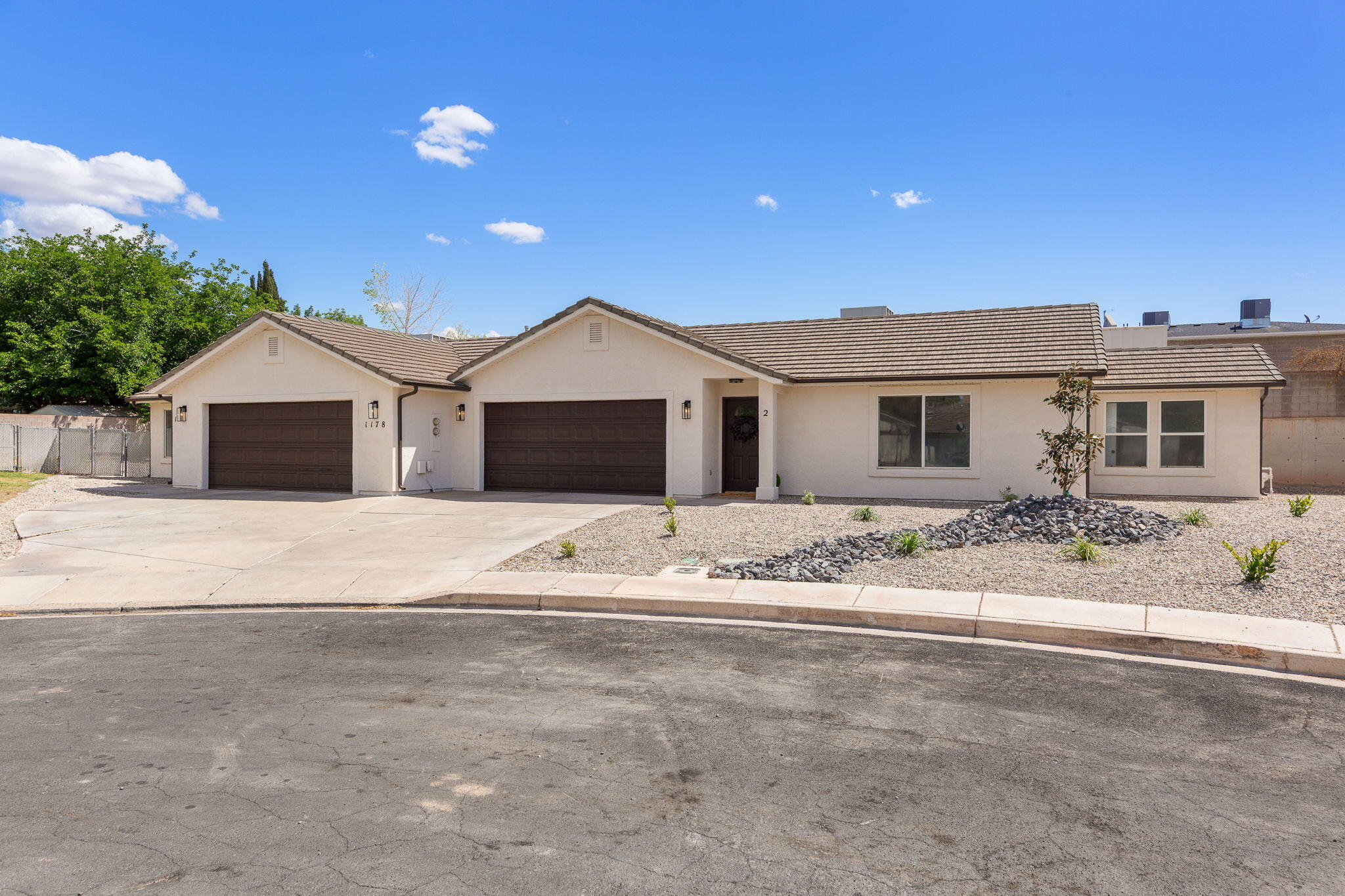 Completely remodeled duplex offering an exceptional investment opportunity or the perfect owner-occupant setup. This single-level property includes two units, each featuring 2 bedrooms, 1 bathroom, and an oversized 2-car garage--providing comfort, space, and functionality. Anticipated Rents at $1650 Per Unit for a 5.9% Pro Forma Cap Rate.
Both units showcase beautiful, modern finishes including custom cabinetry, quartz countertops, stainless steel appliances, updated fixtures, and all-new flooring throughout. The thoughtful redesign creates clean, stylish interiors that are move-in ready.
Ideally located near parks, hiking and biking trails, shopping, and everyday conveniences. Whether you're looking to generate rental income or live in one unit while renting the other, this property offers versatility and value in a highly desirable location.