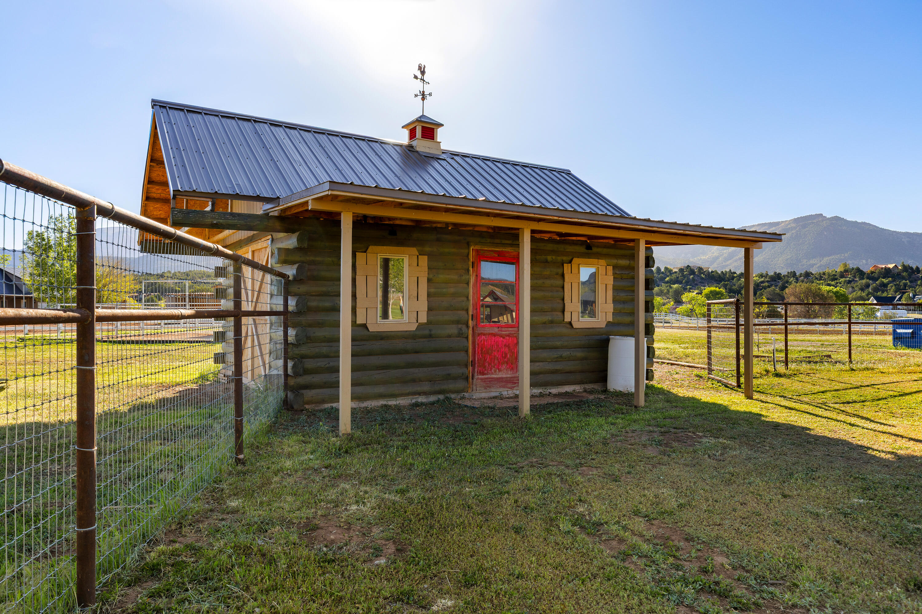 BLACKRIDGE RANCHES - Residential