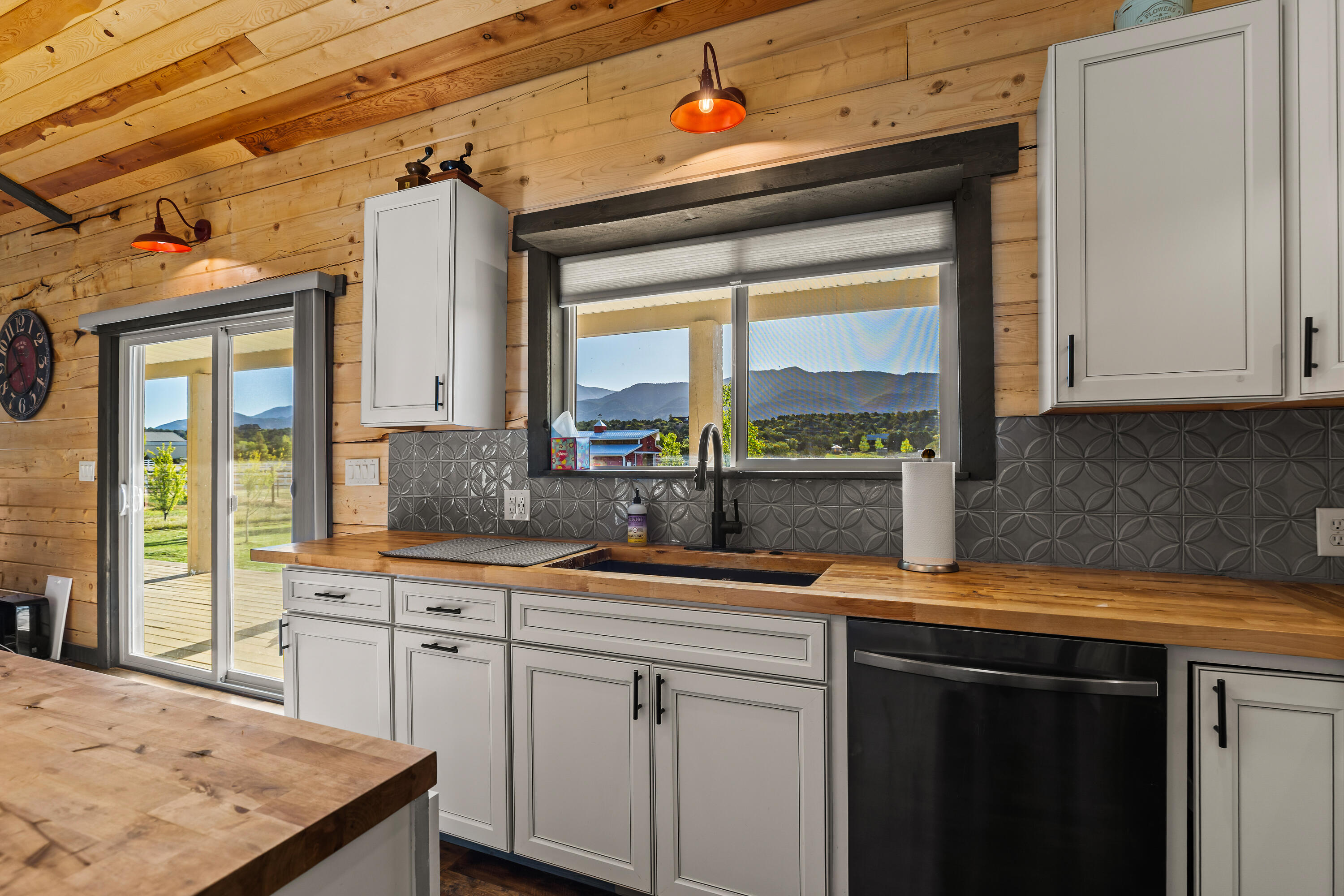 BLACKRIDGE RANCHES - Residential