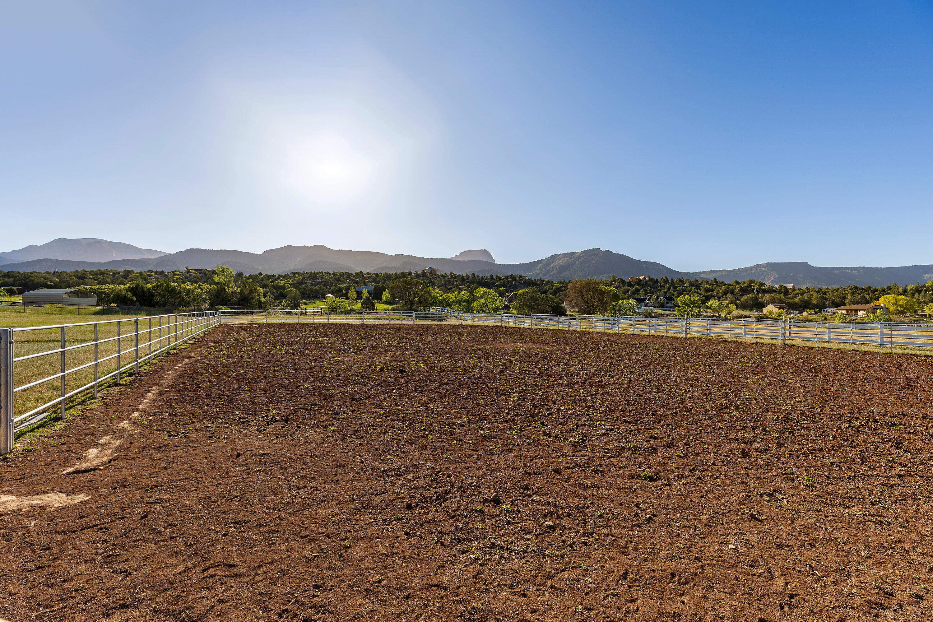 BLACKRIDGE RANCHES - Residential