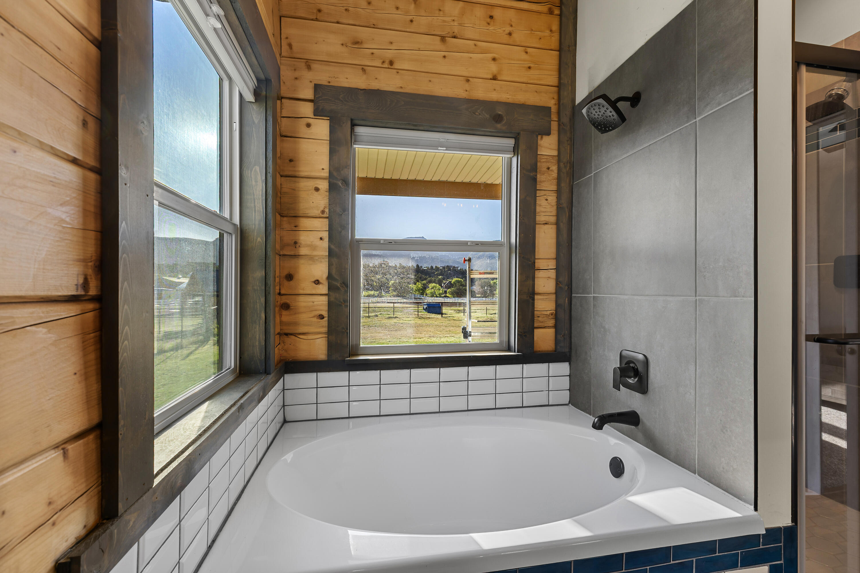 BLACKRIDGE RANCHES - Residential