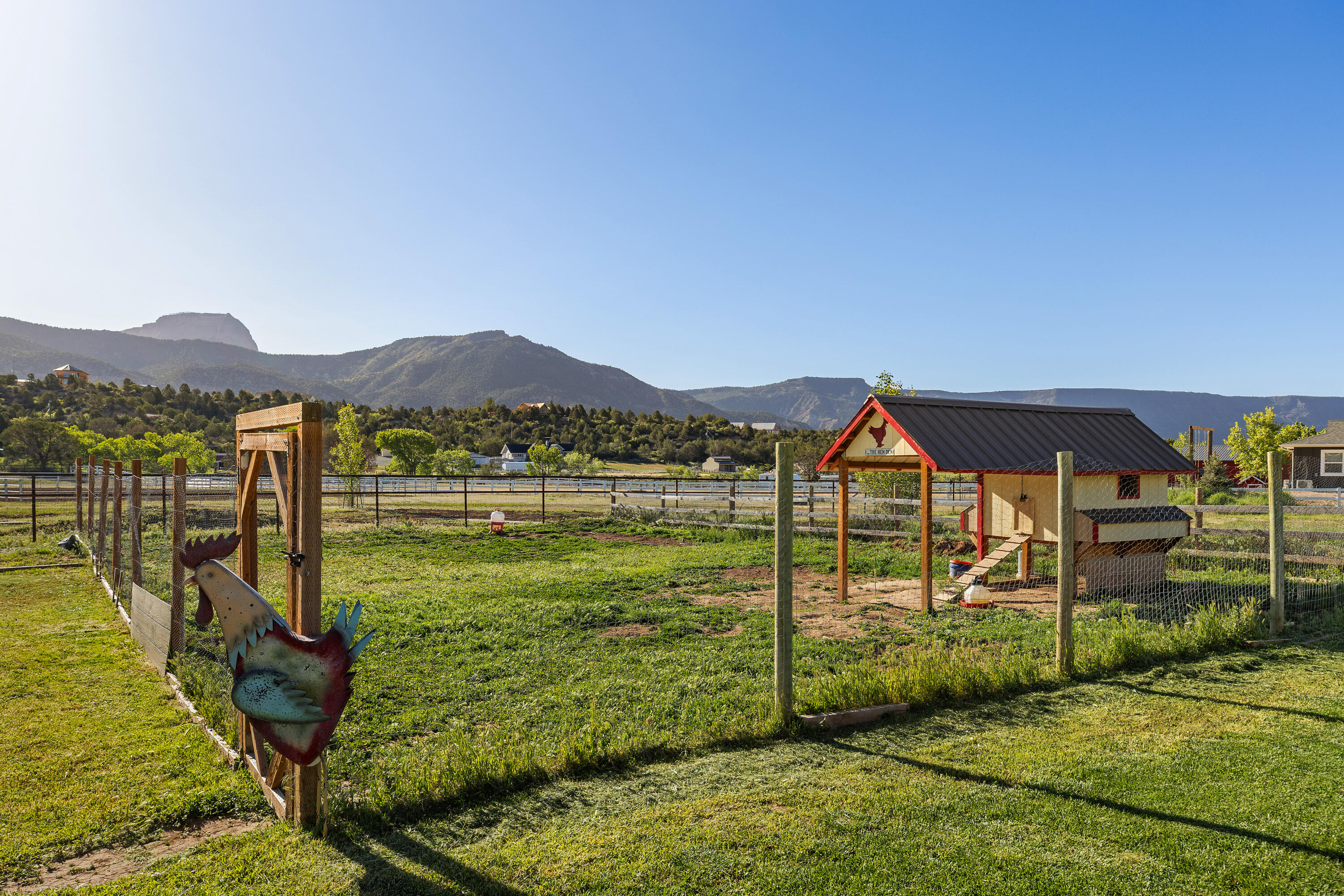 BLACKRIDGE RANCHES - Residential