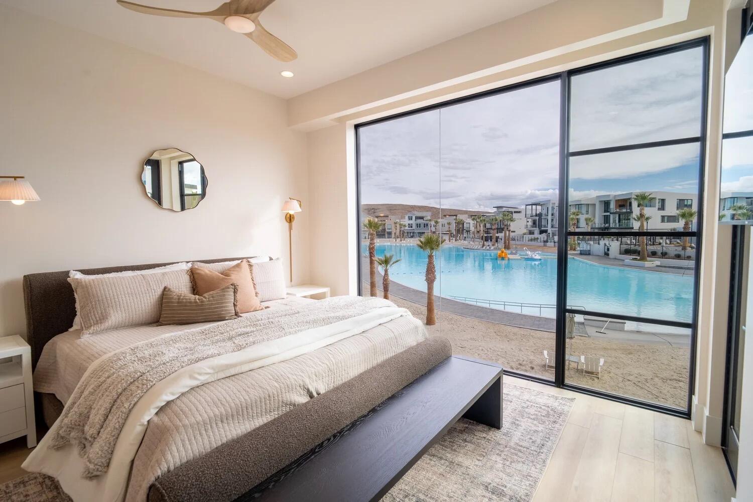 DESERT COLOR SHORES WATERS EDGE - Residential