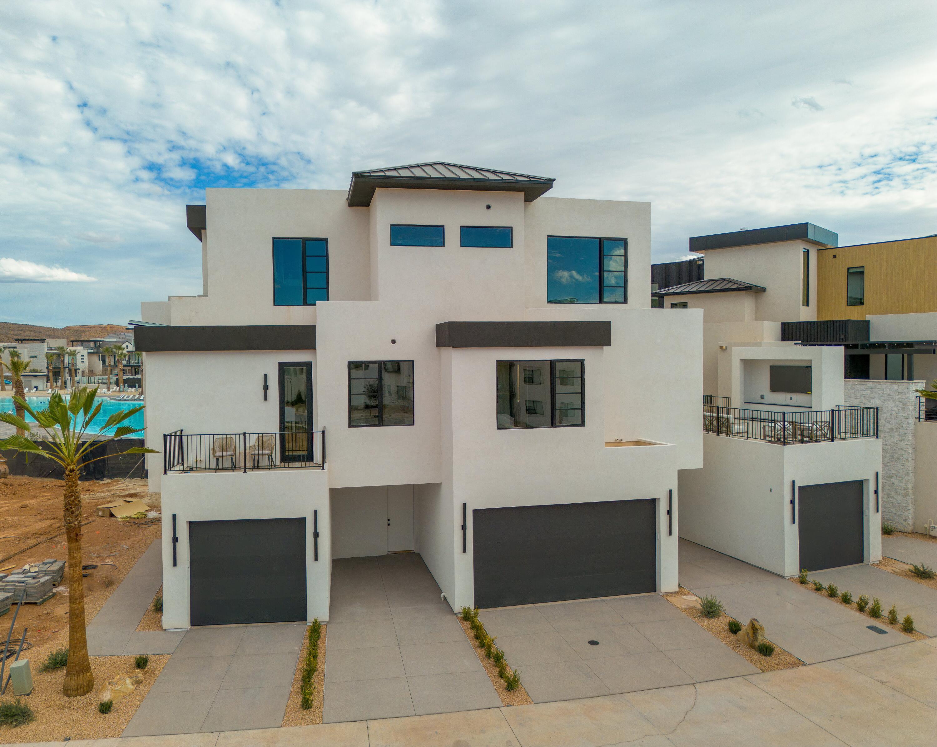 DESERT COLOR SHORES WATERS EDGE - Residential