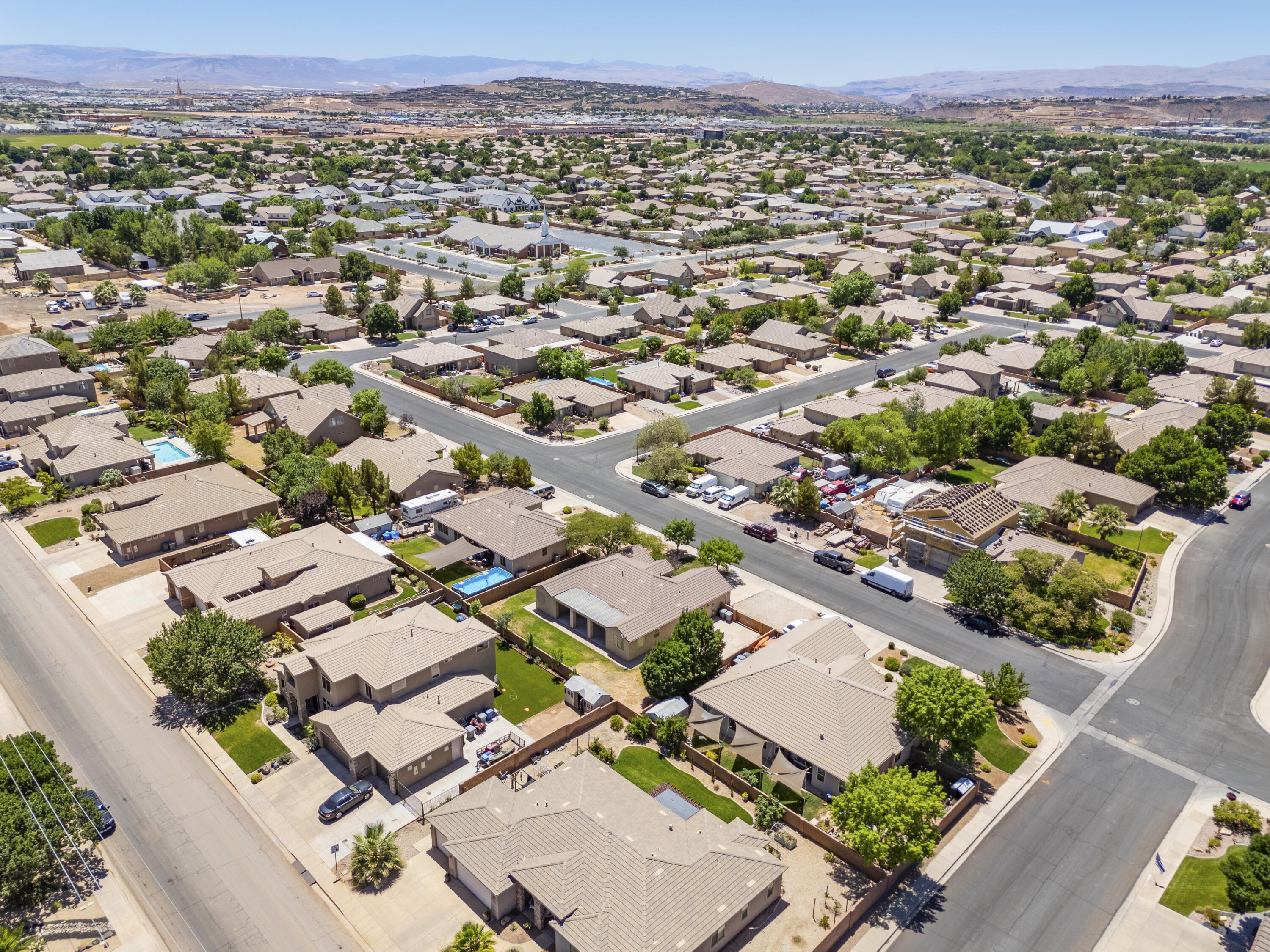 STONECREEK MEADOWS - Residential