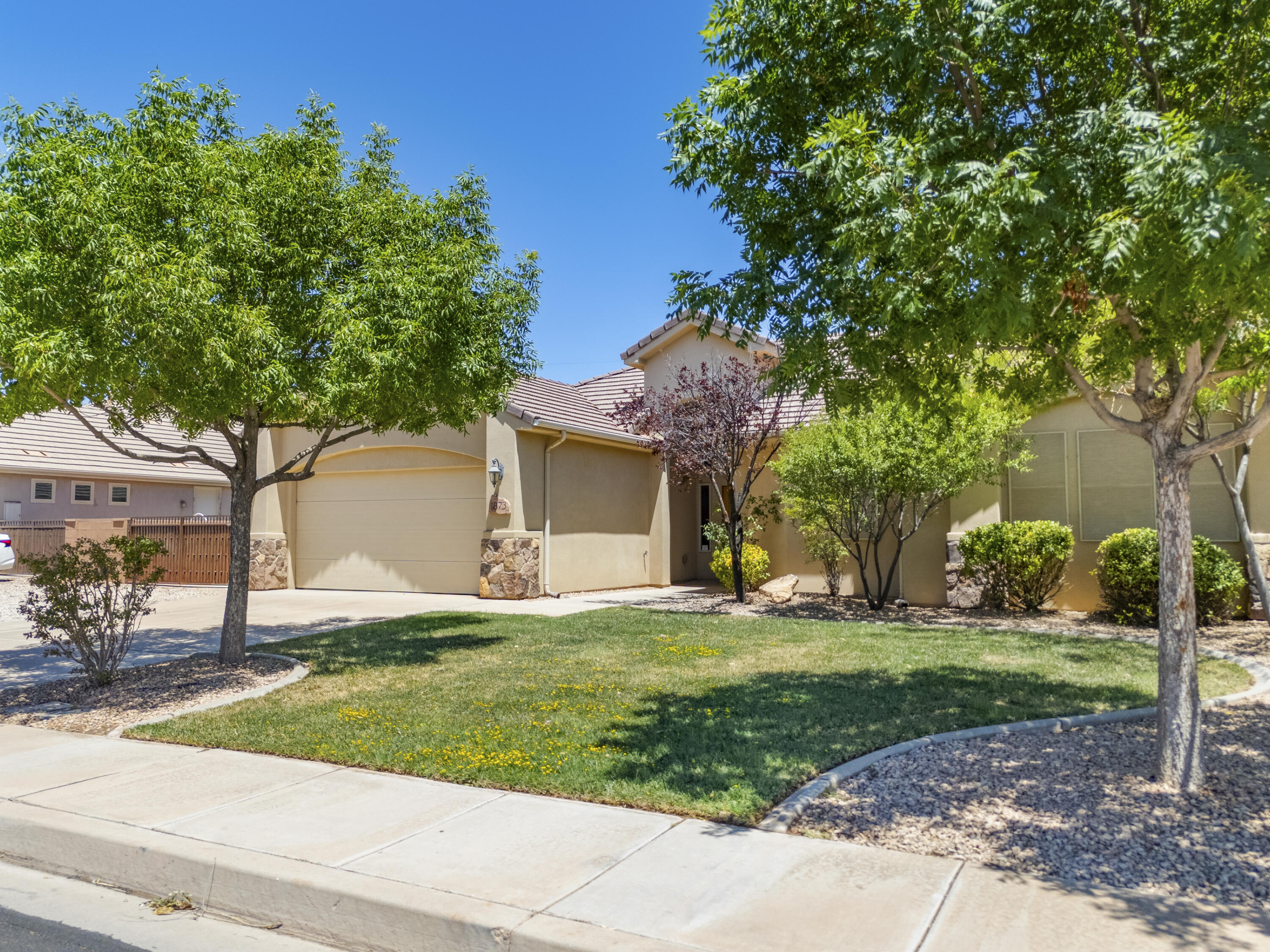 STONECREEK MEADOWS - Residential